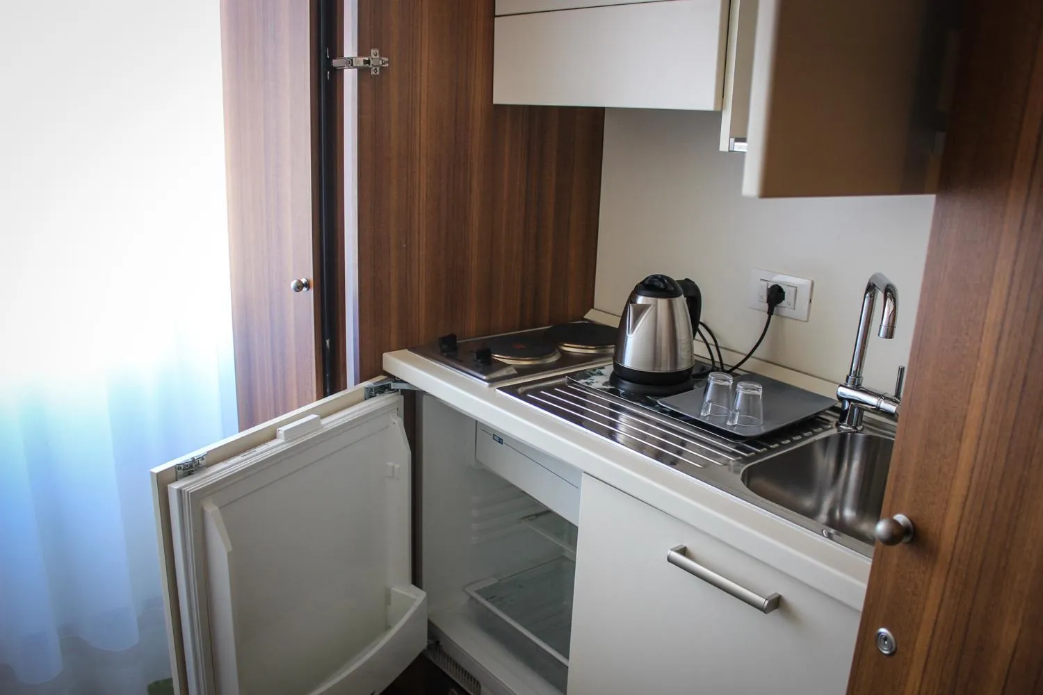 Kitchen or kitchenette in Hotel Centrale