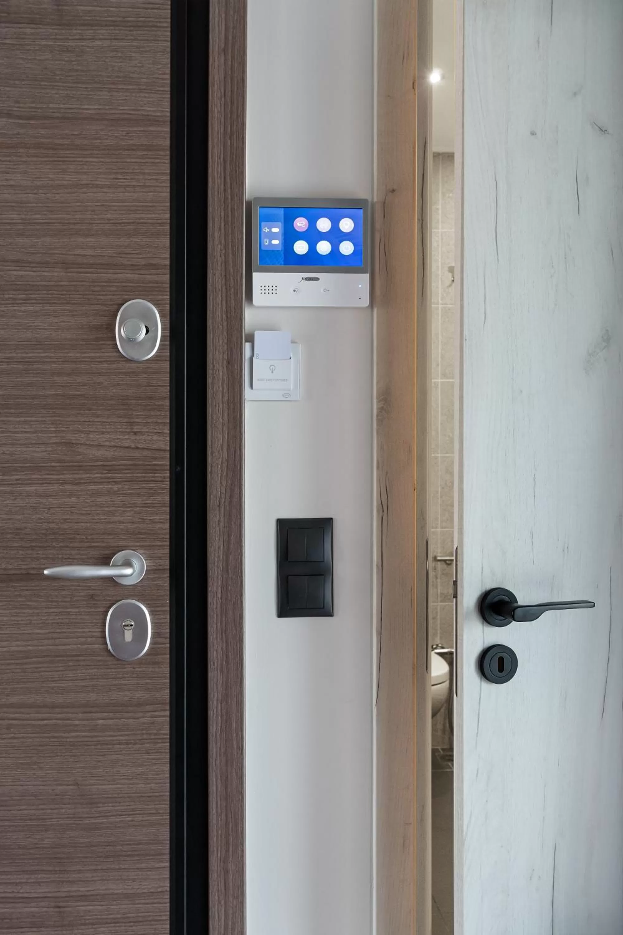 Photo of the whole room in Exarchia House Project