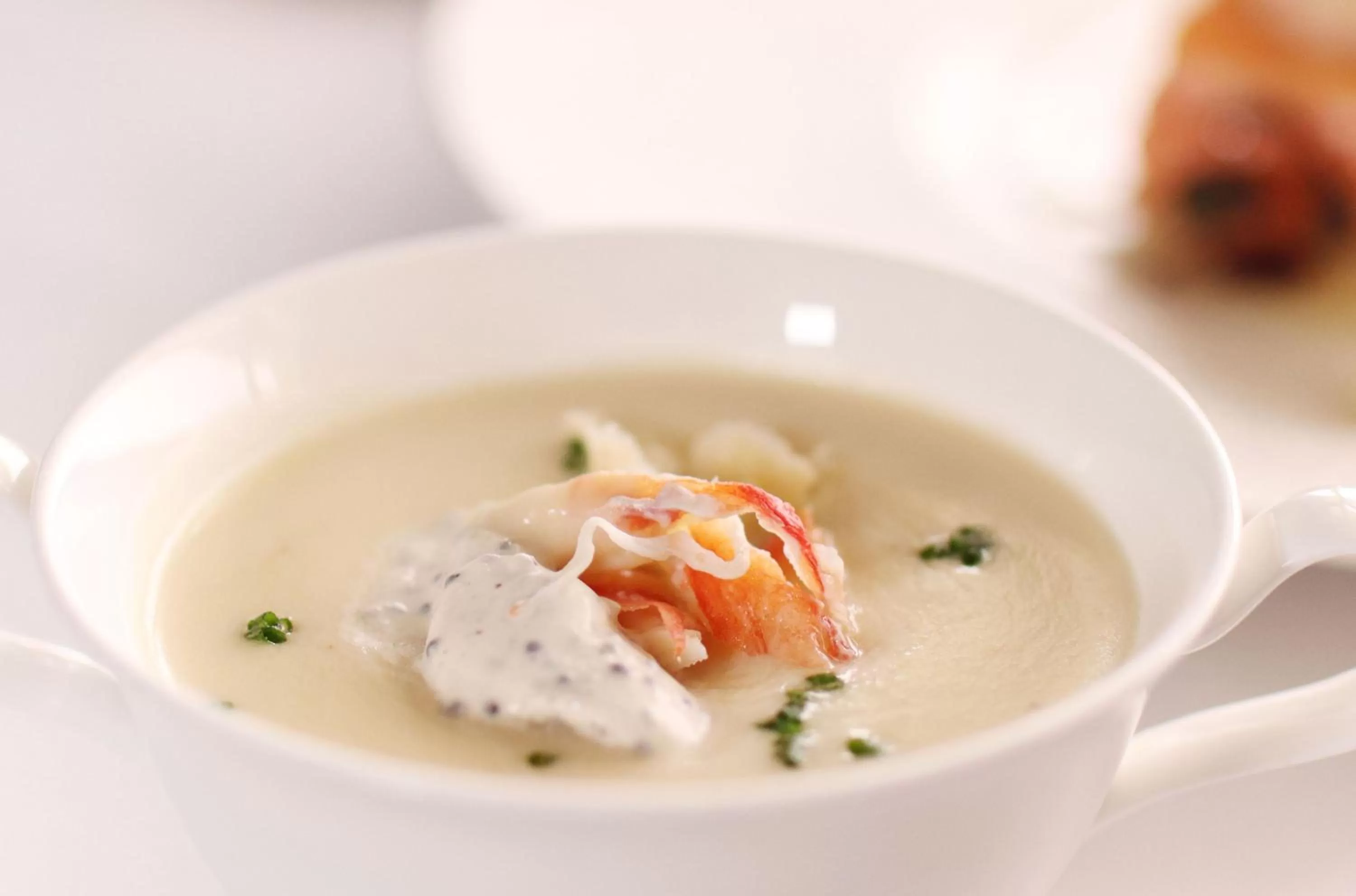 Food and drinks in Marco Polo Hongkong Hotel