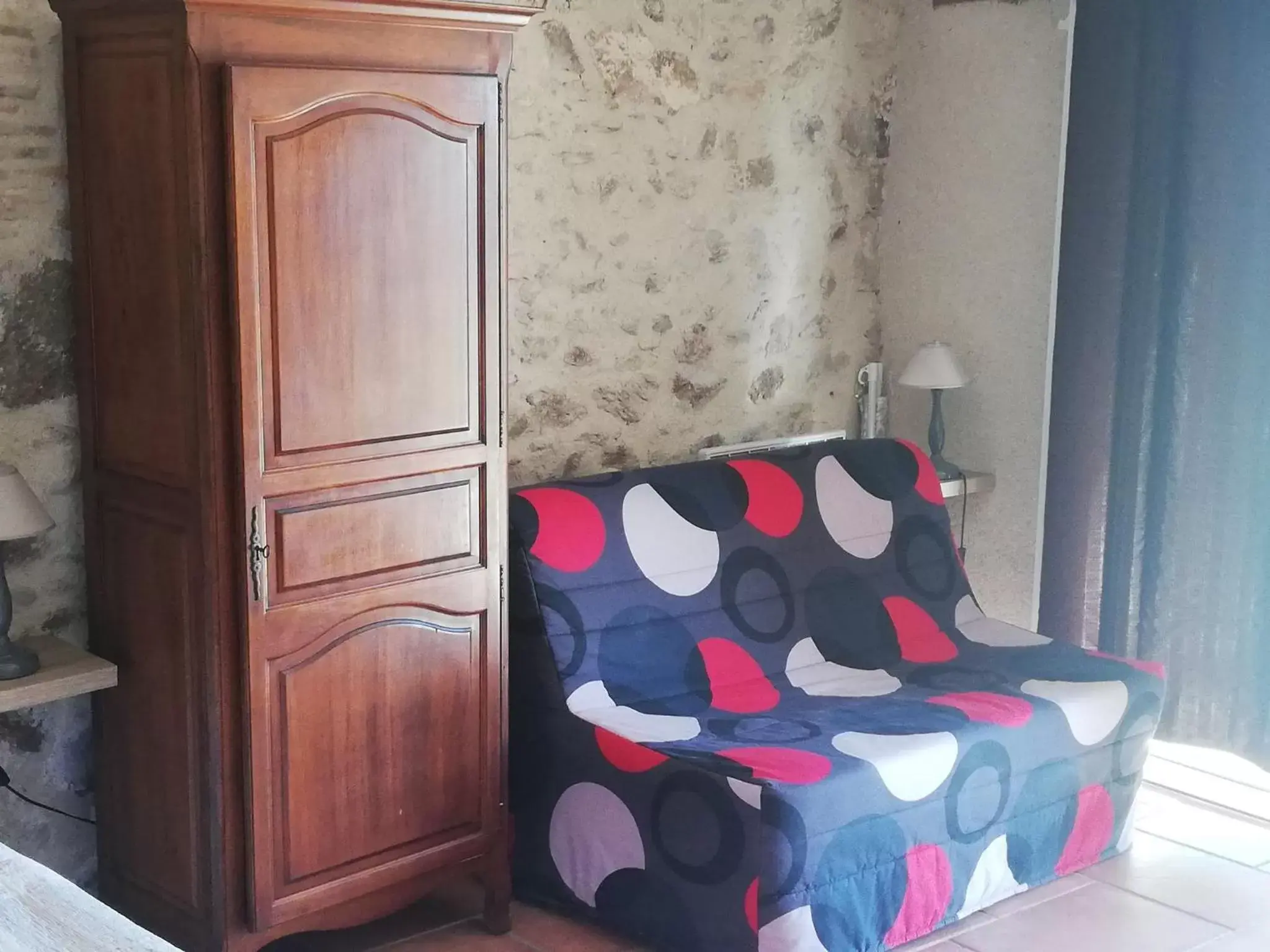 Double Room with Extra Bed in AUBERGE LA BOUCHOLIERE Double Room with Extra Bed in AUBERGE LA BOUCHOLIERE