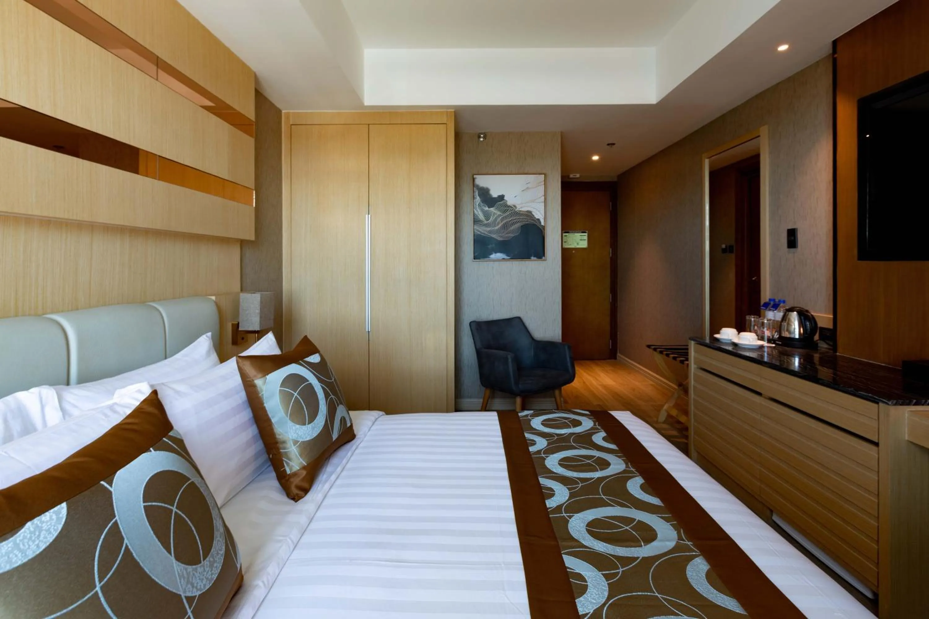 Bedroom, Bed in Best Western Plus Metro Clark