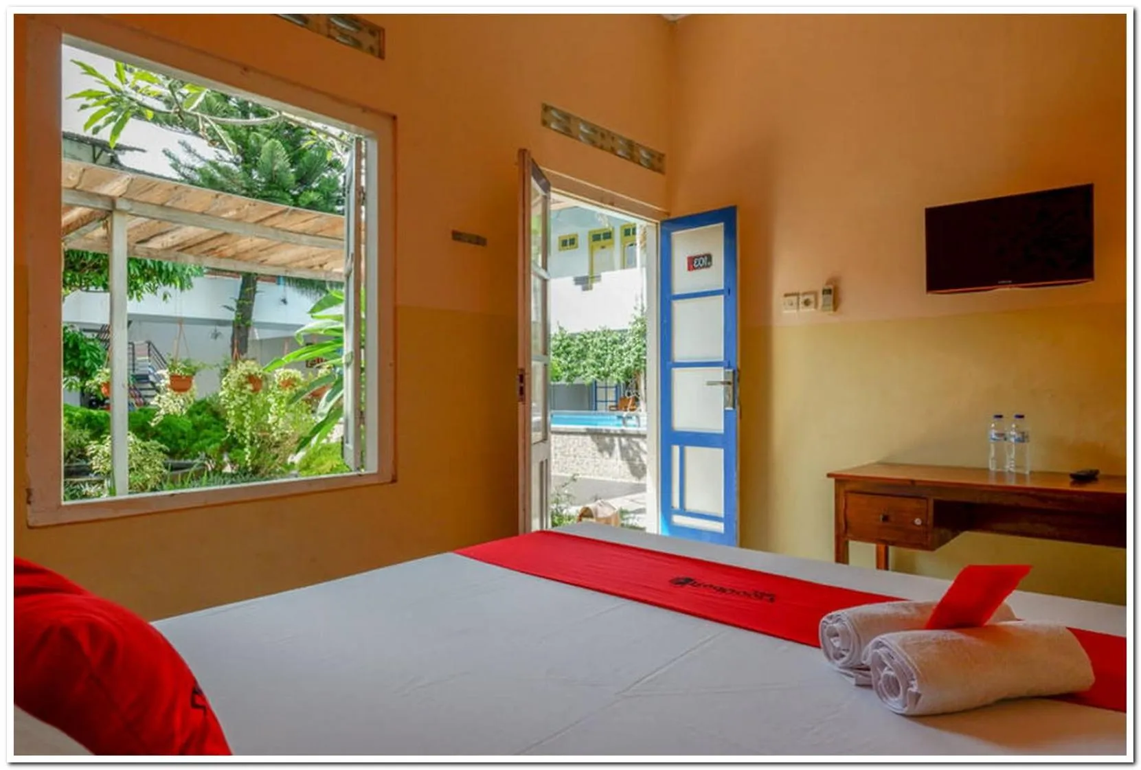 Bed in RedDoorz @ Prawirotaman