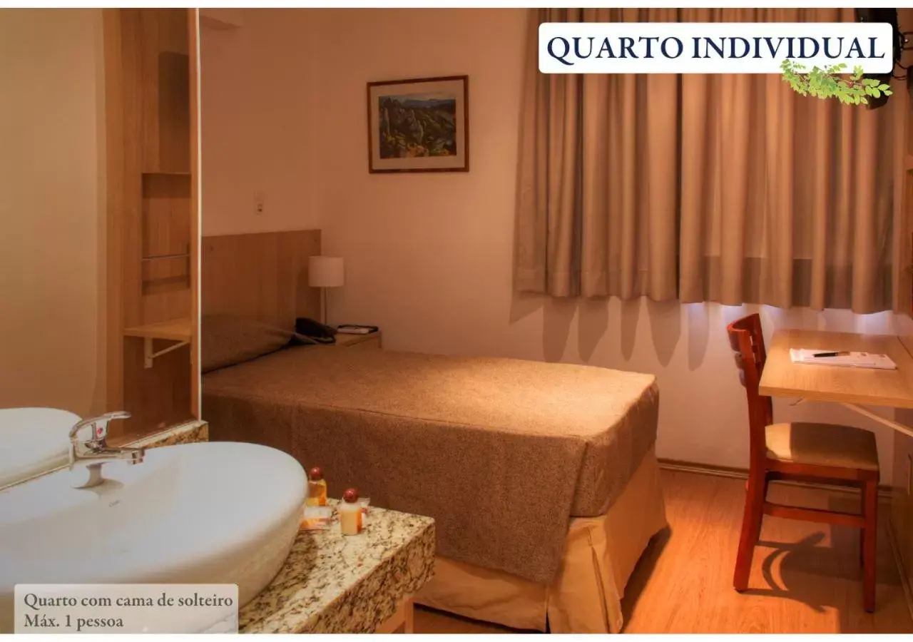 Small Single Room in Hotel Ema Palace Small Single Room in Hotel Ema Palace