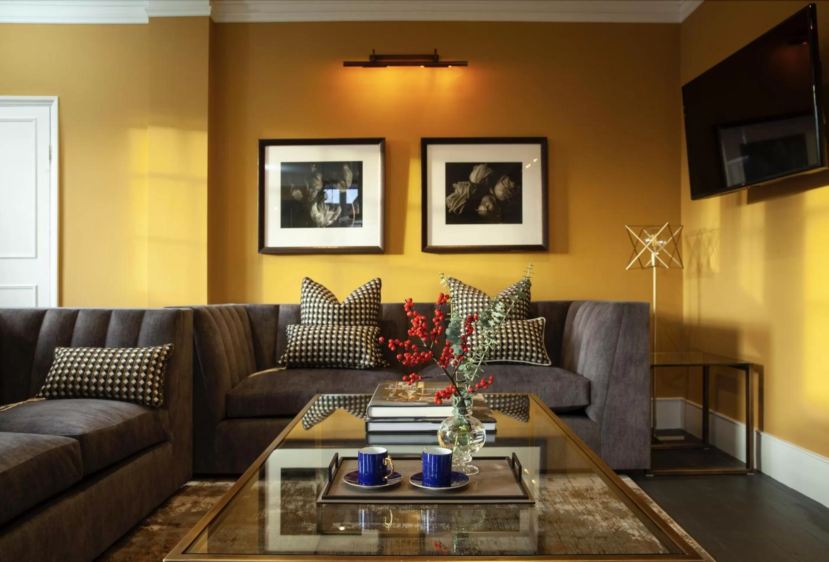 Living room in The Angel Inn, Petworth