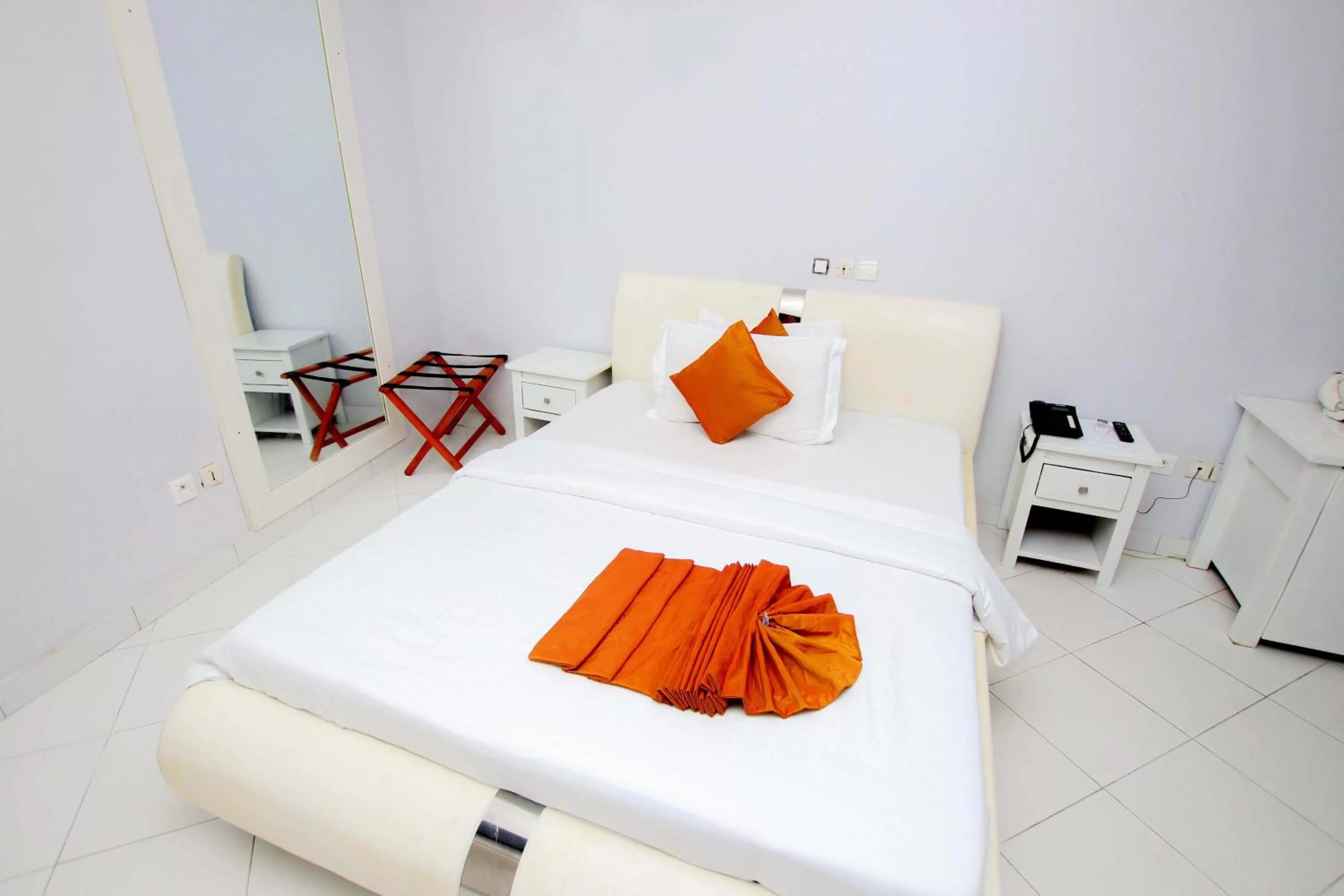 Bedroom, Bed in Hotel Galilée