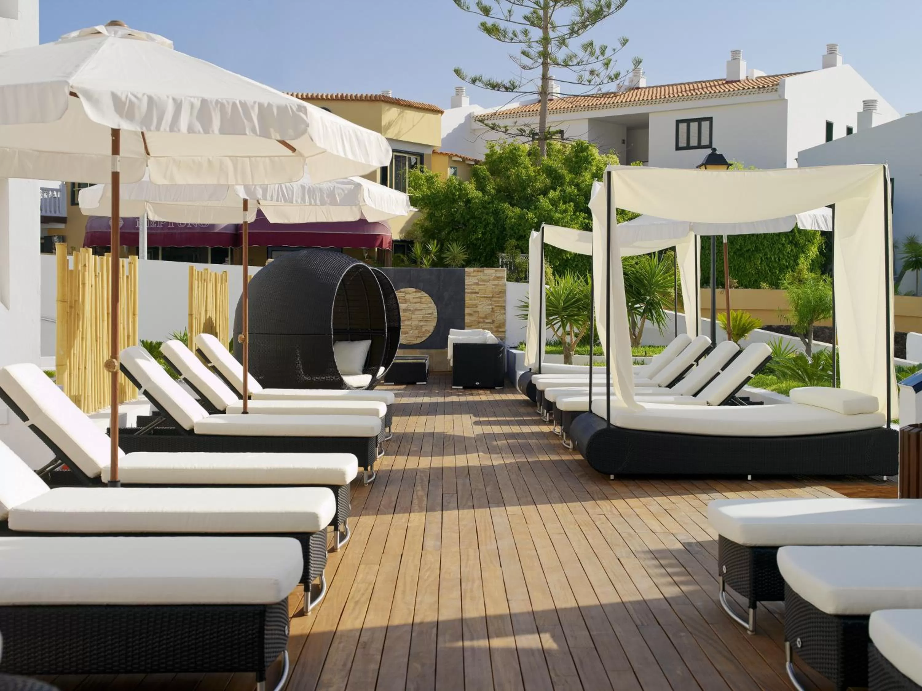 Balcony/Terrace in Regency Torviscas Apartments and Suites