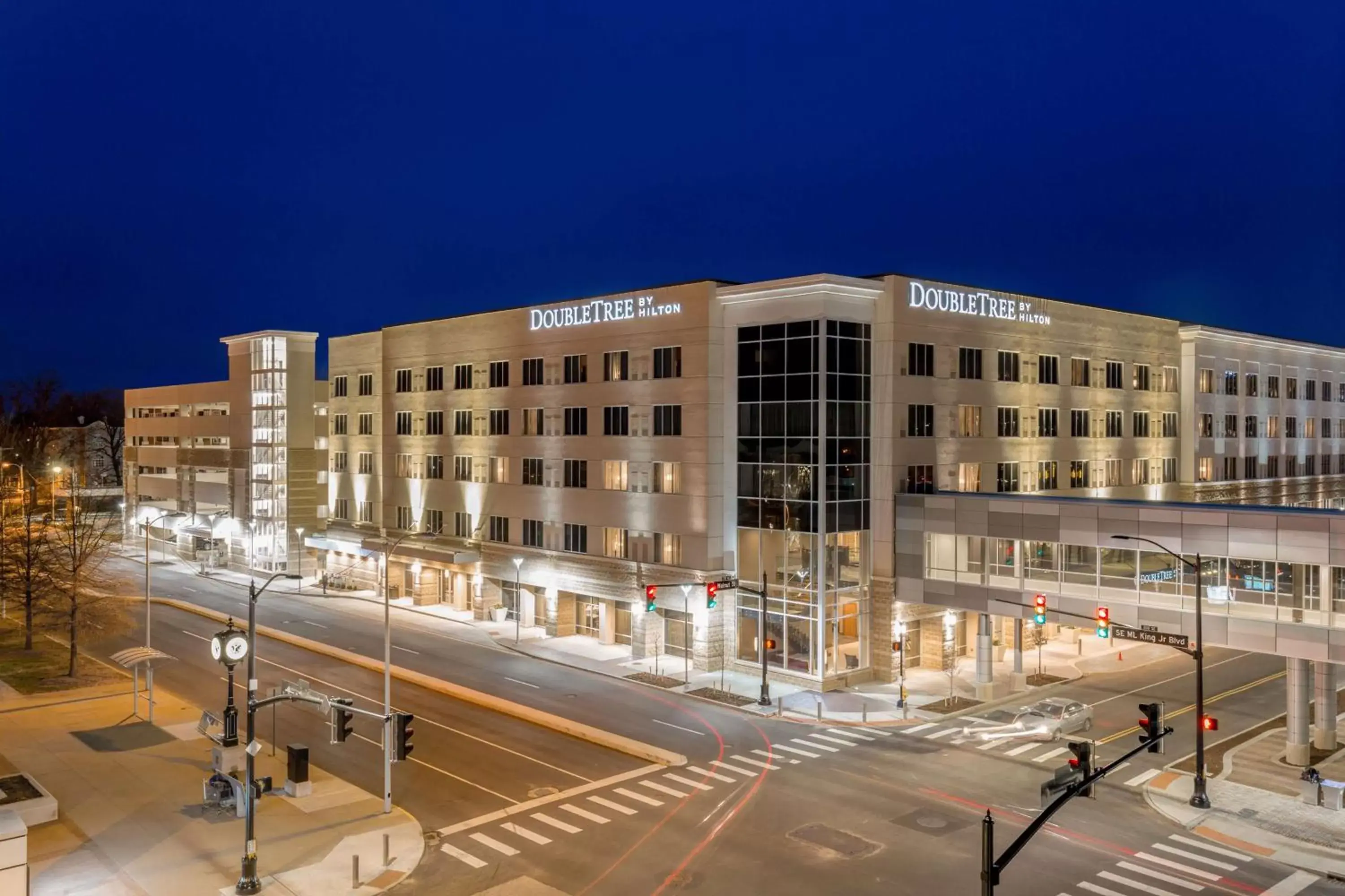 DoubleTree by Hilton Evansville DoubleTree by Hilton Evansville