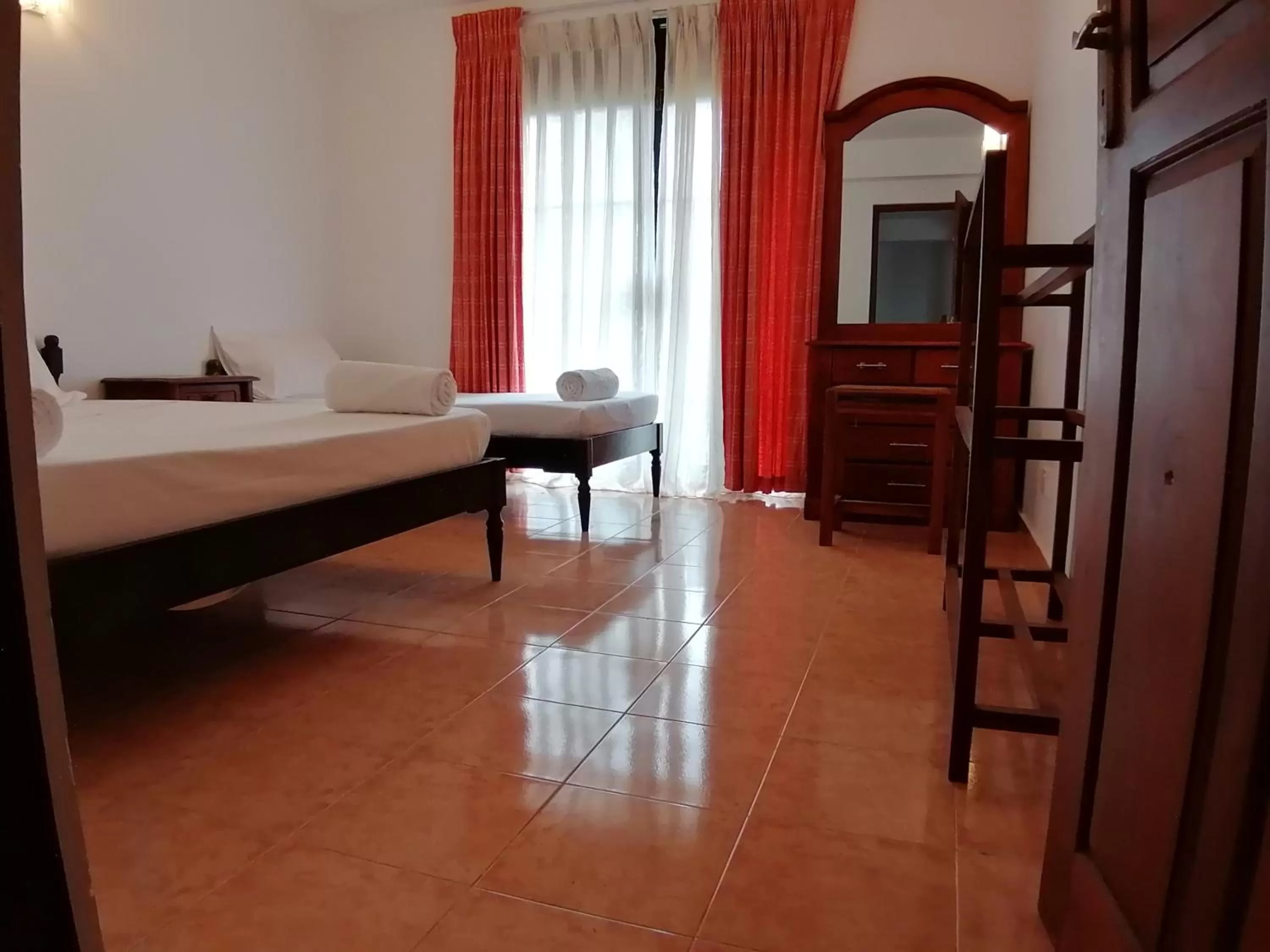 Bed in Kandy Highland Unique Hotel