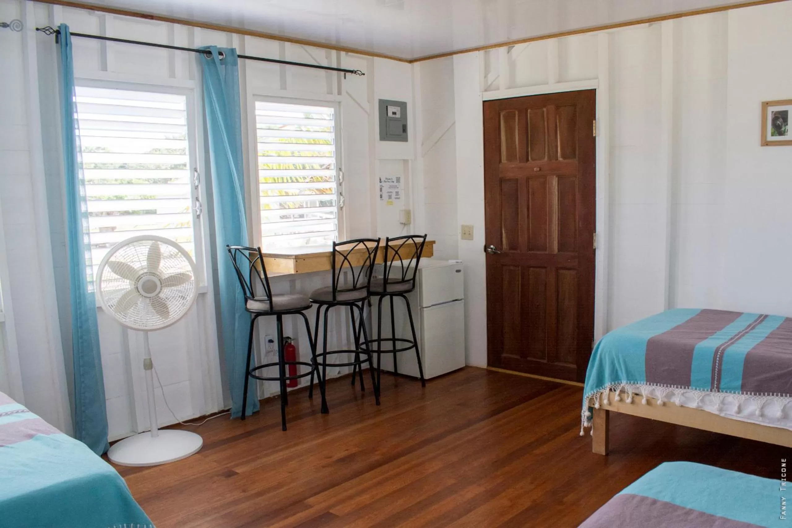 Dining Area in Horse Cottage