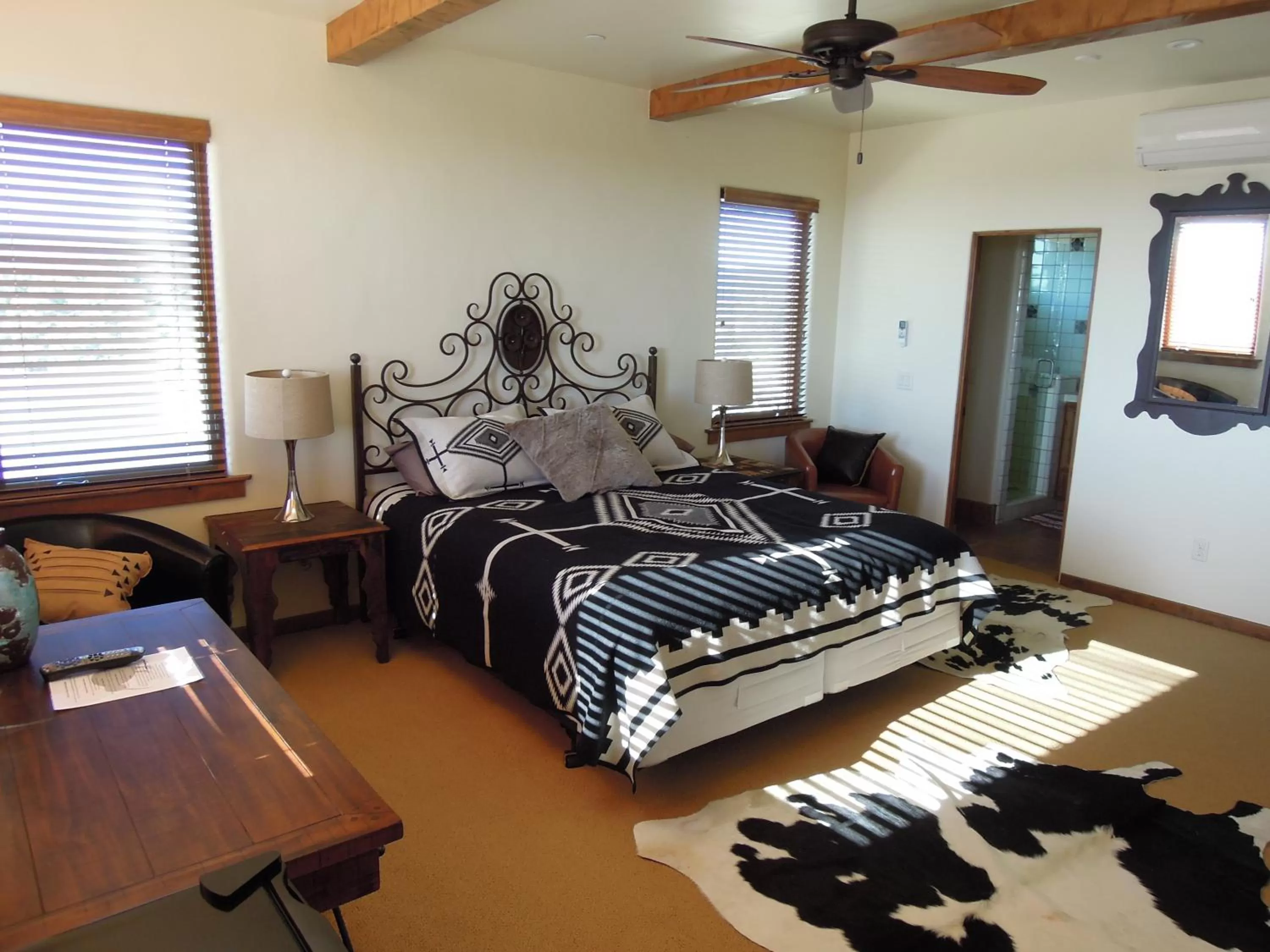 Shower, Room Photo in Croad Vineyards - The Inn