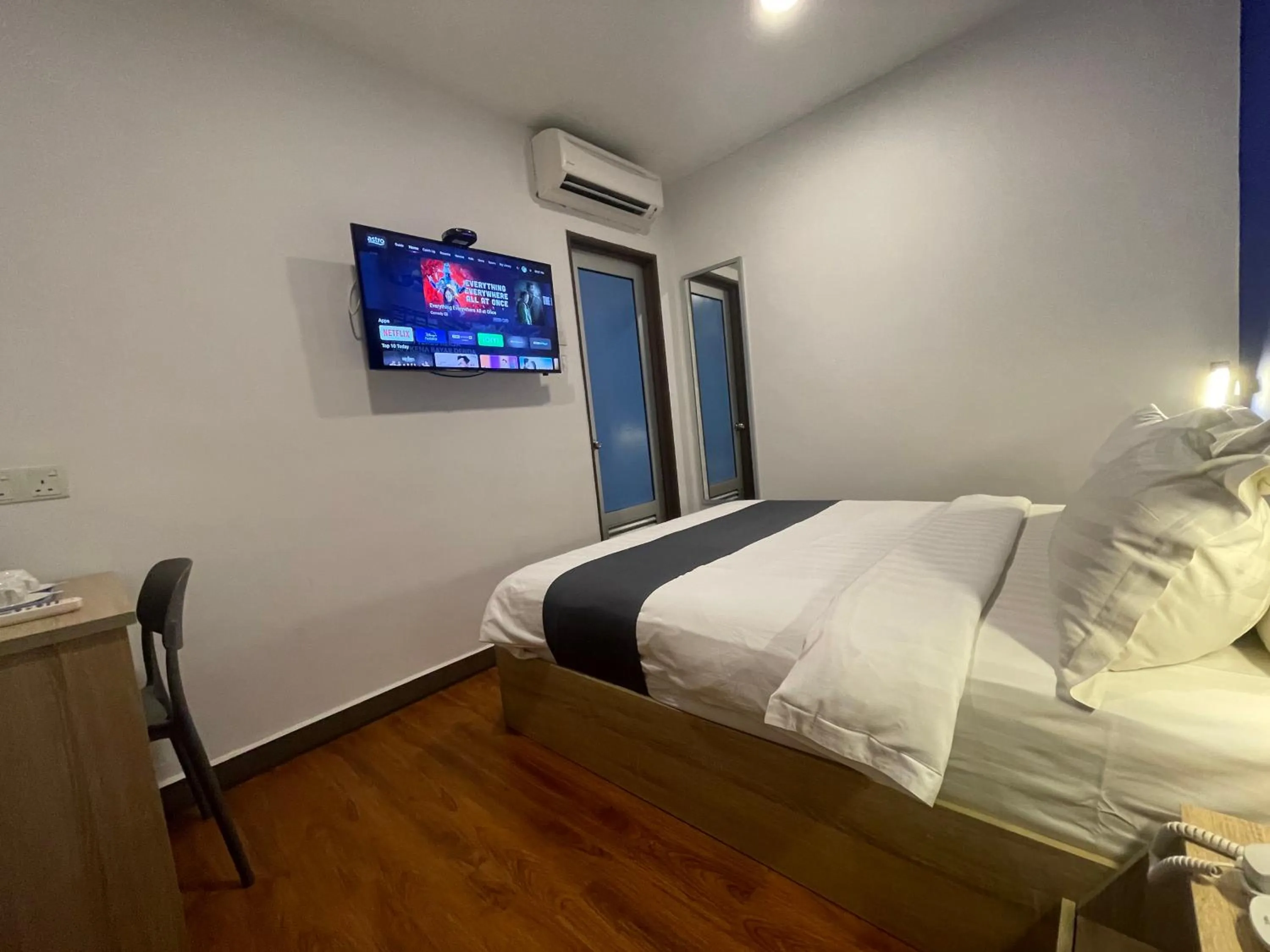 Small Double Room in Asia Premium Hotel Kuala Terengganu