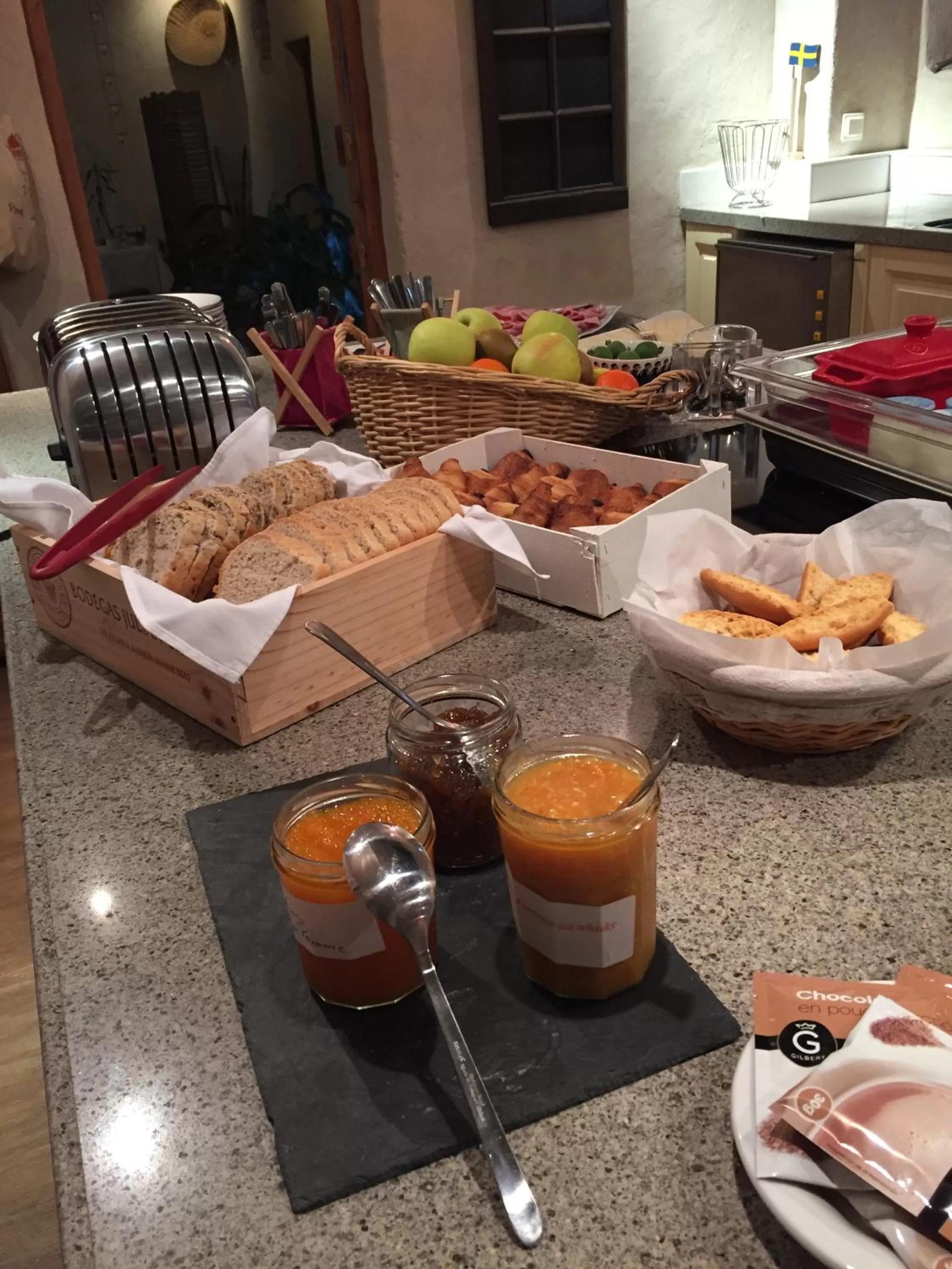 Buffet breakfast in Domaine de Bassilour