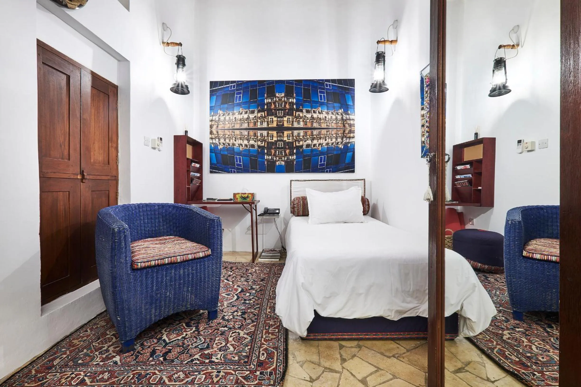 Photo of the whole room, Bed in XVA Art Hotel