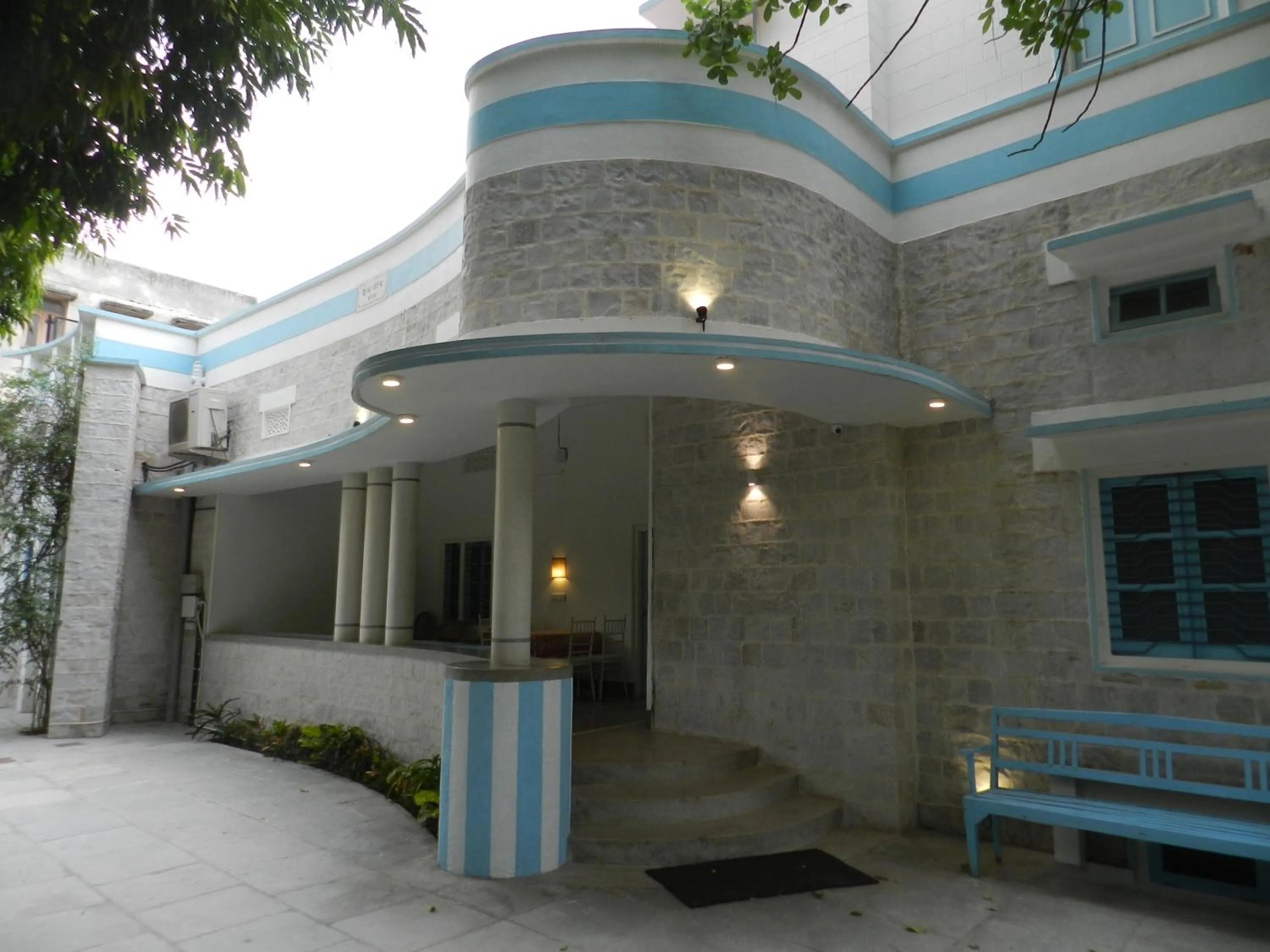 Jaipur Jantar Hostel
