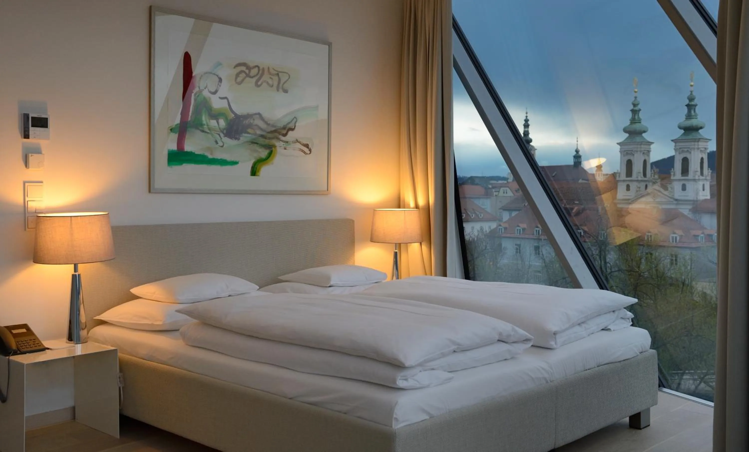 Bed in Schlossberghotel