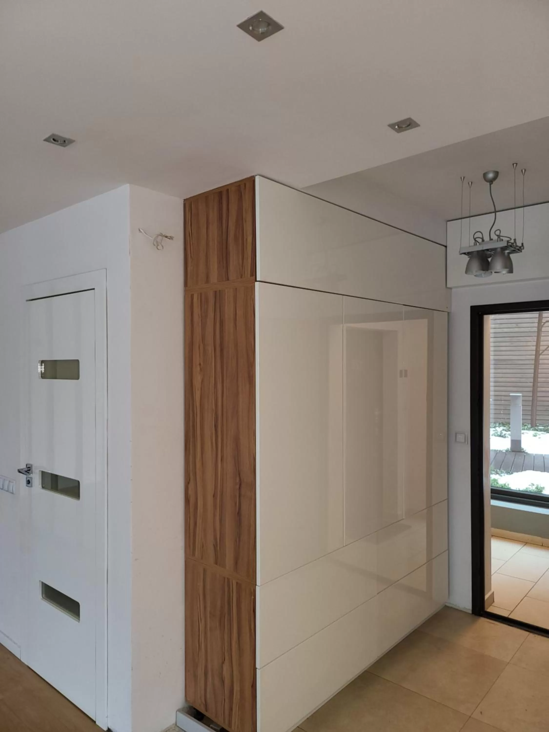 wardrobe in Amber Hostel Szlak