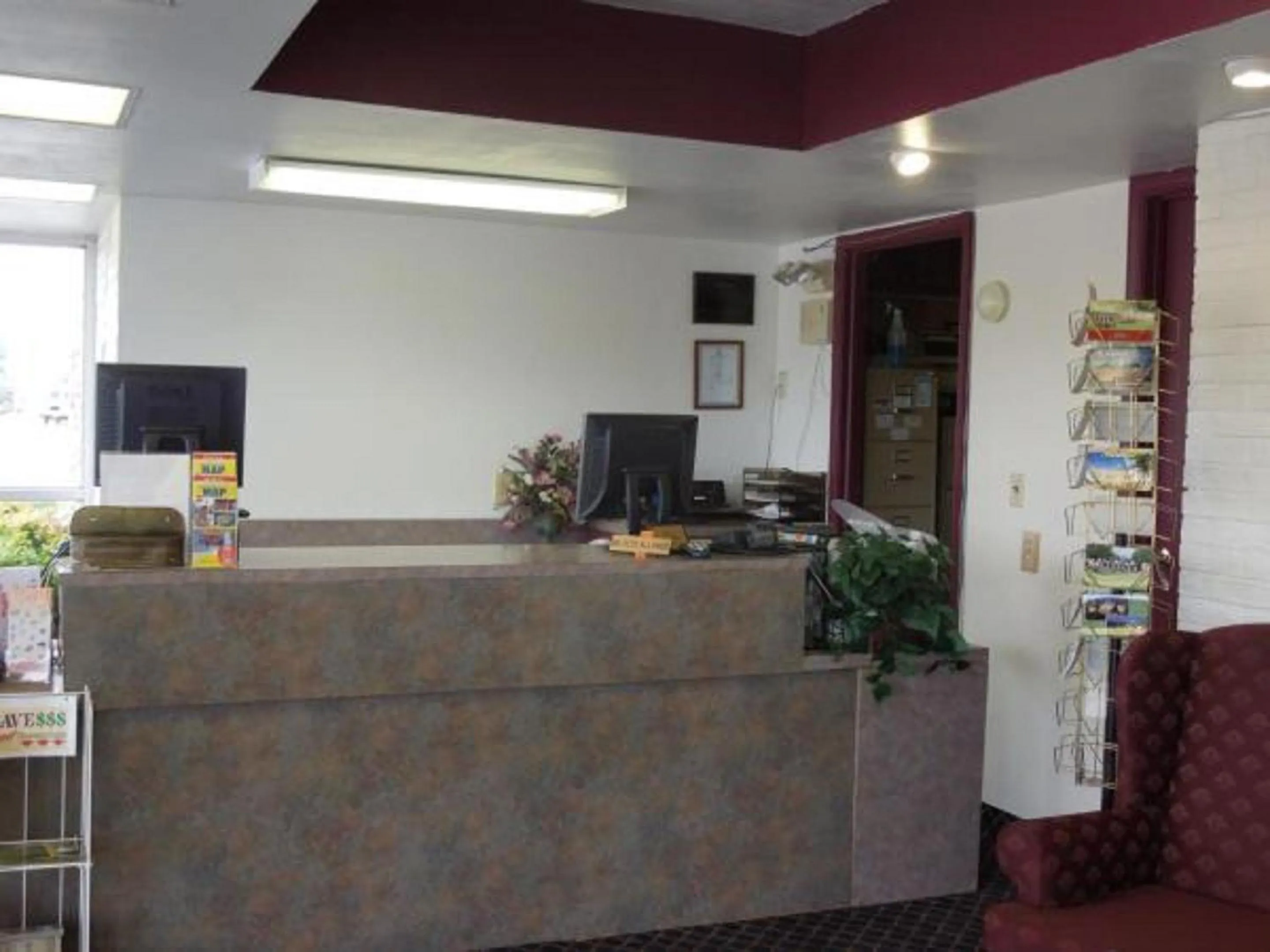 Lobby or reception in Captain John Smith Inn Williamsburg