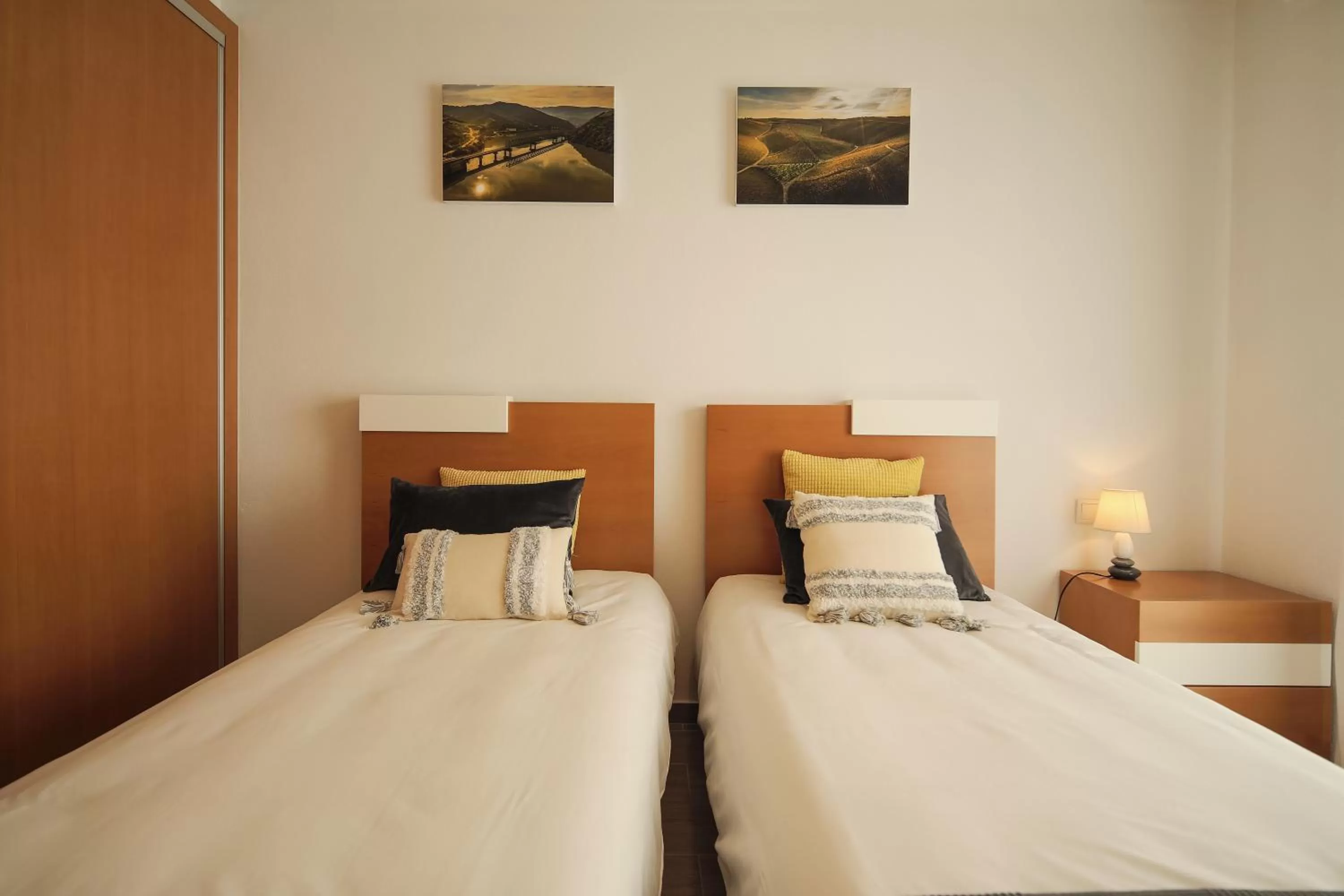 Bedroom, Bed in Casa dos 4 Caminhos - Guest House Douro