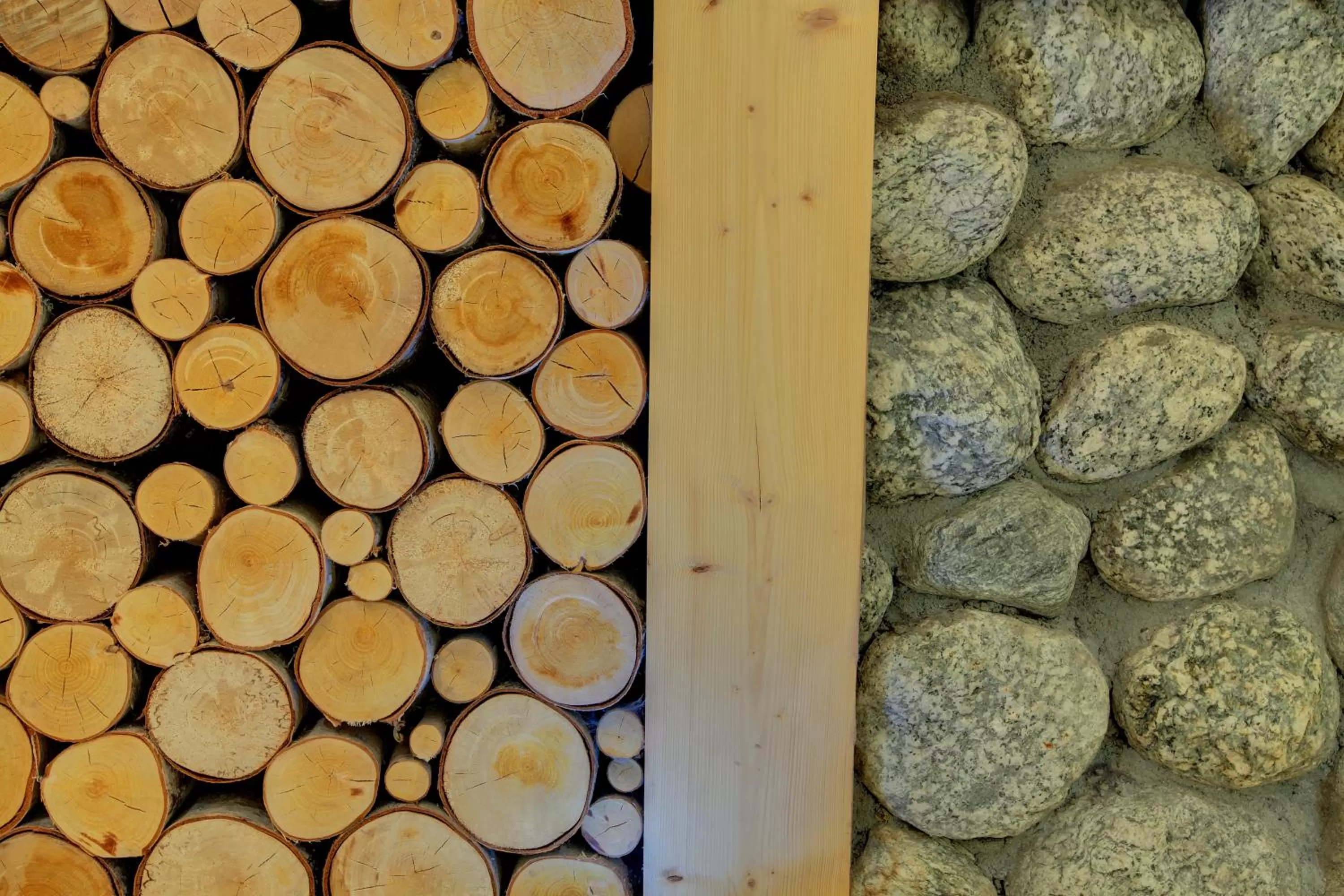 Decorative detail in Les Campanules