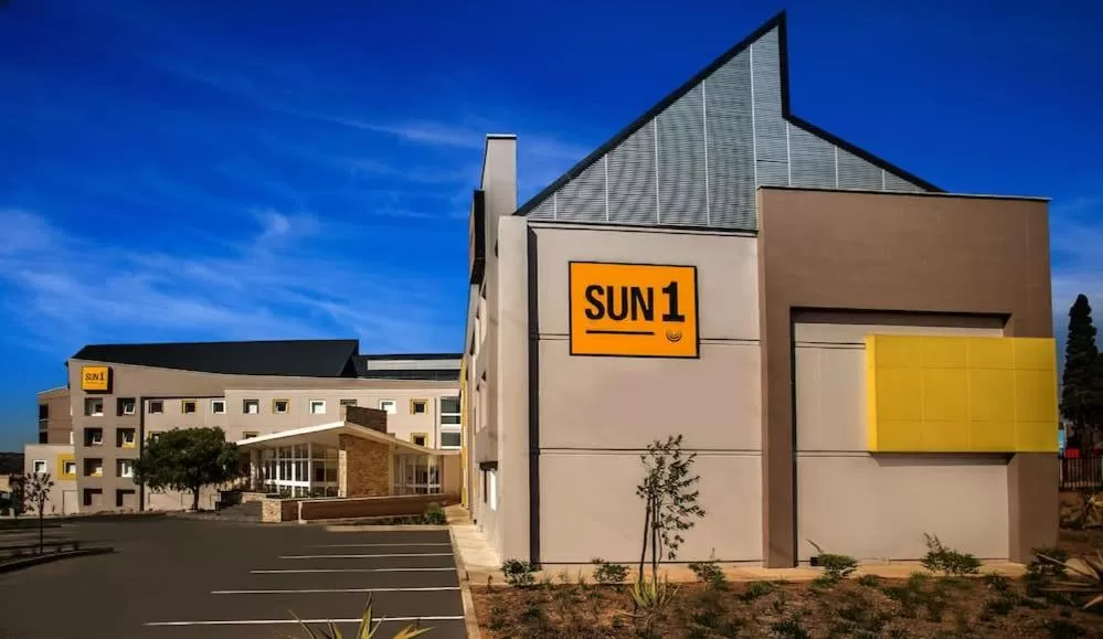 Property building in SUN1 SOUTHGATE