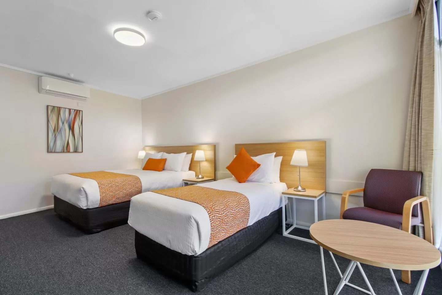 Bedroom, Bed in Comfort Inn & Suites Lakes Entrance