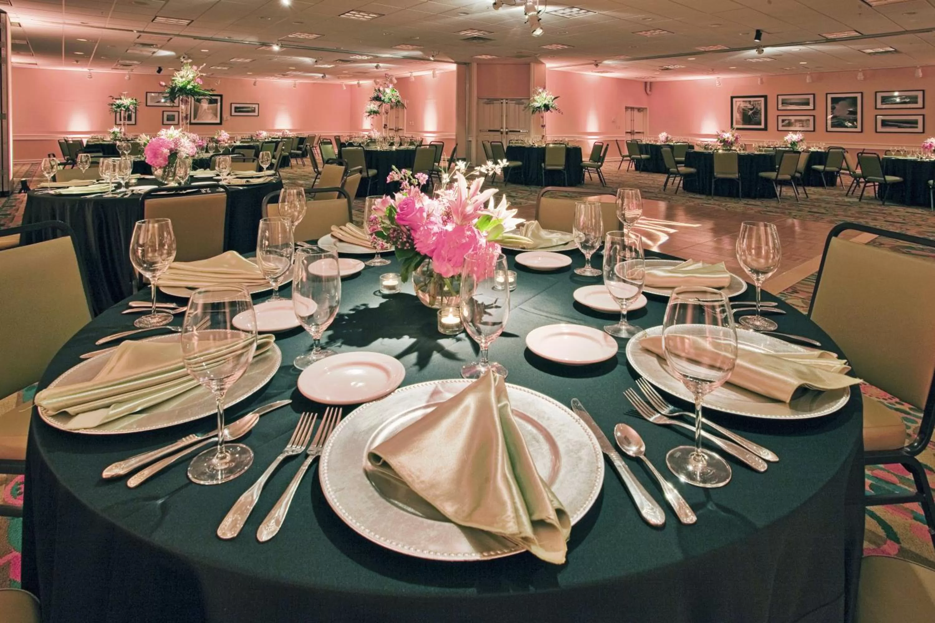 Banquet/Function facilities in Holiday Inn & Suites Virginia Beach - North Beach by IHG