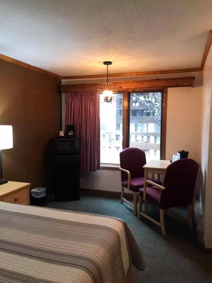 Bed in Centerstone Resort Lake-Aire