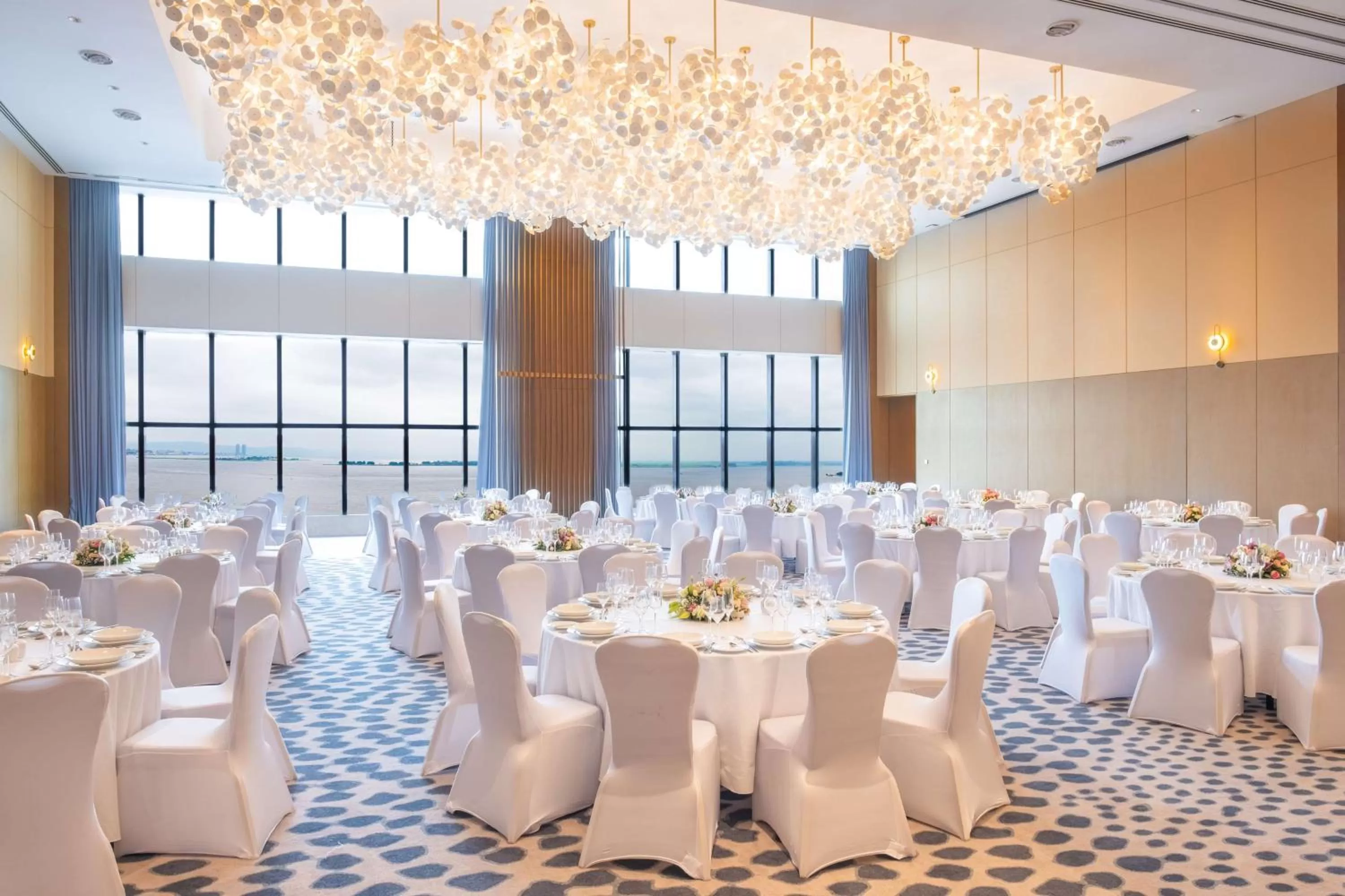 Meeting/conference room in Hilton Kinshasa