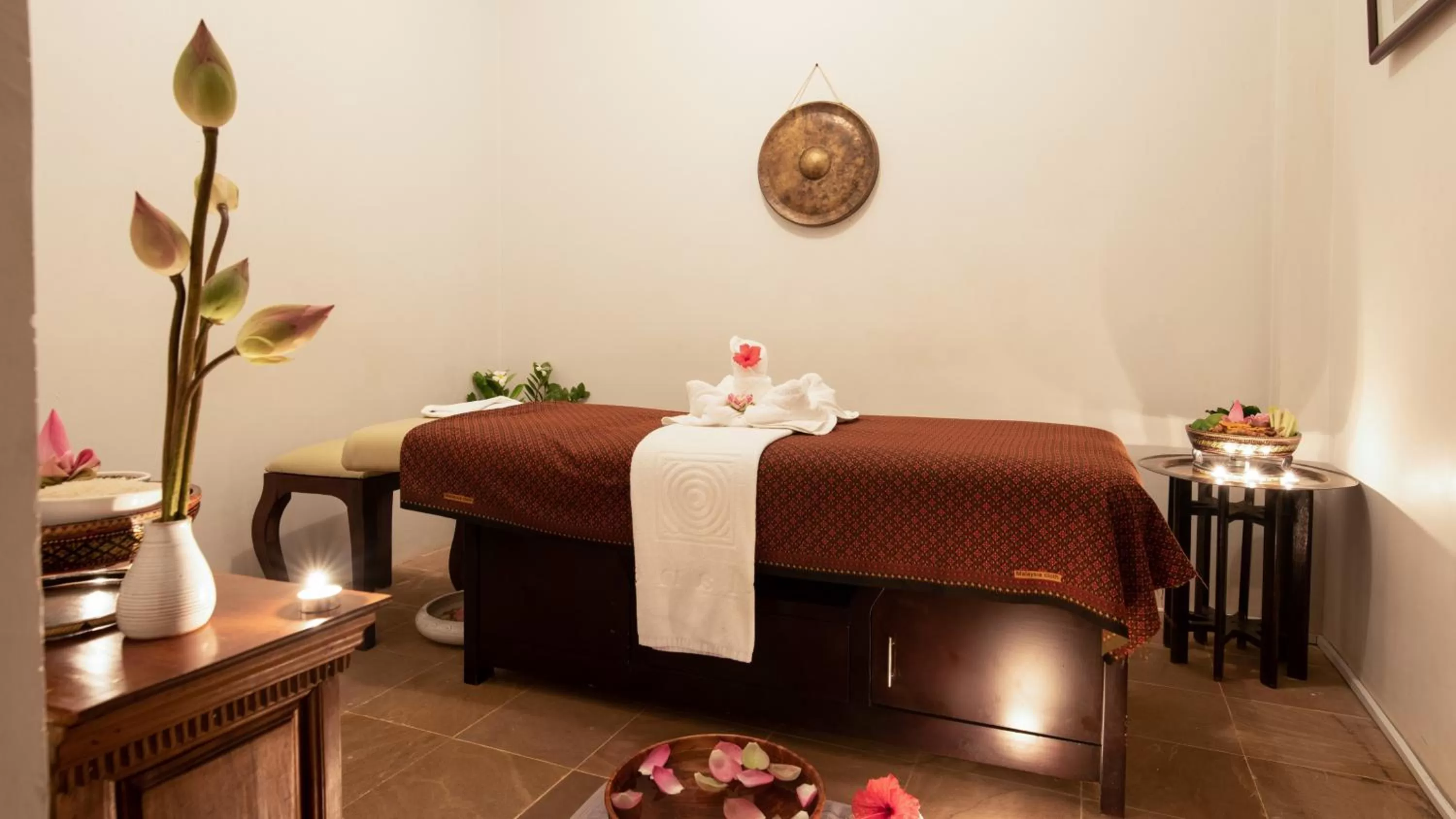 Massage in Mane Boutique Hotel & Spa