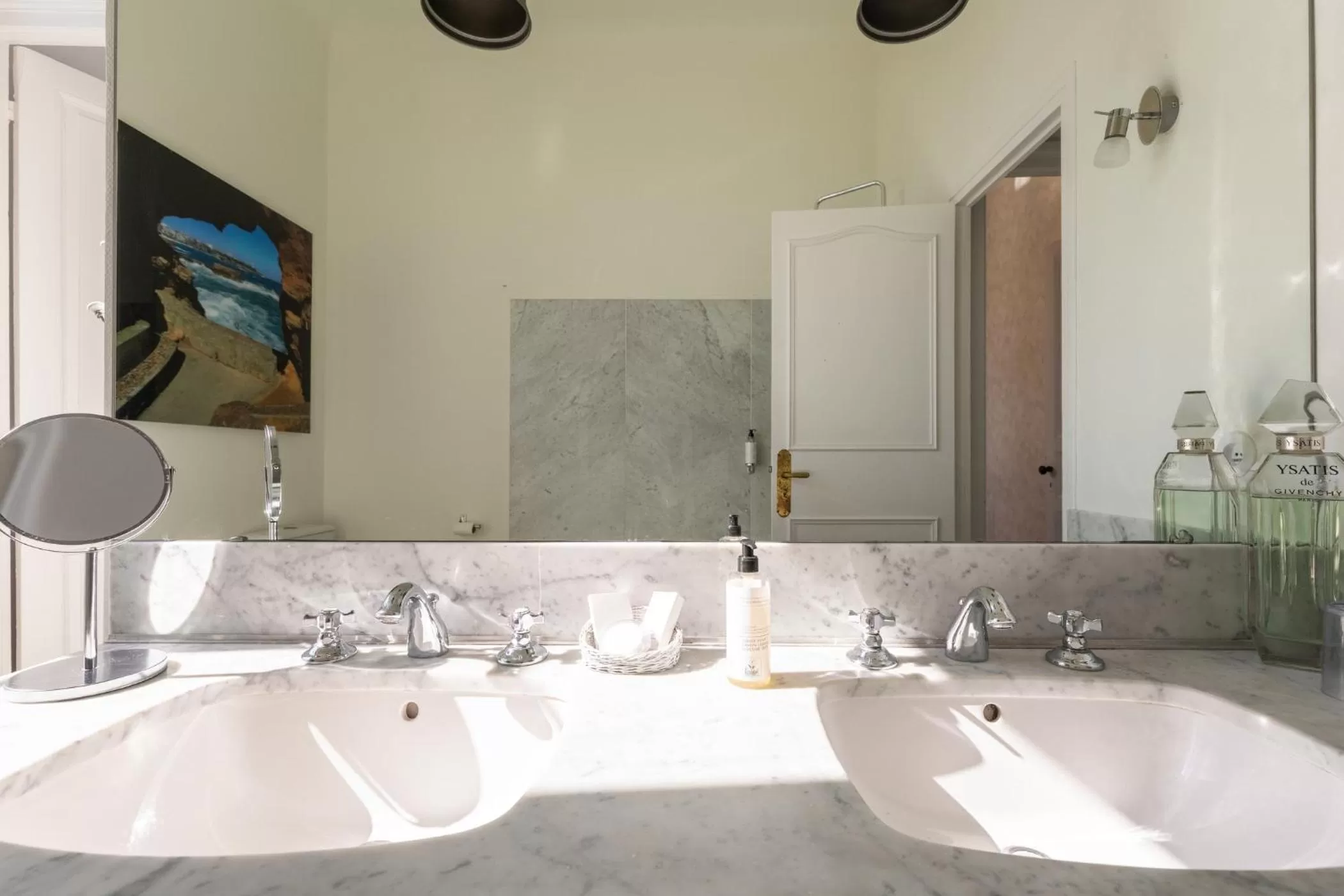 Bathroom in Domaine de Bassilour