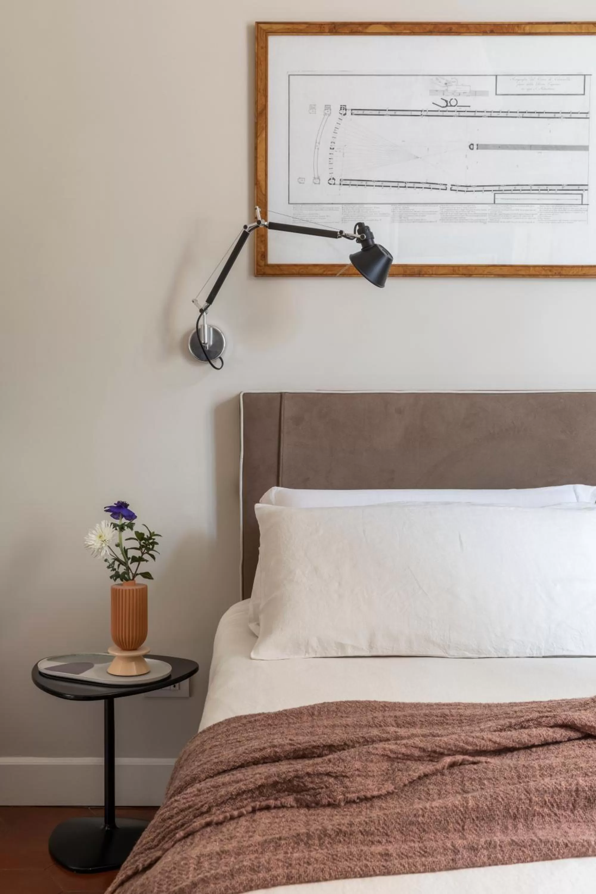 Decorative detail, Bed in MyNavona