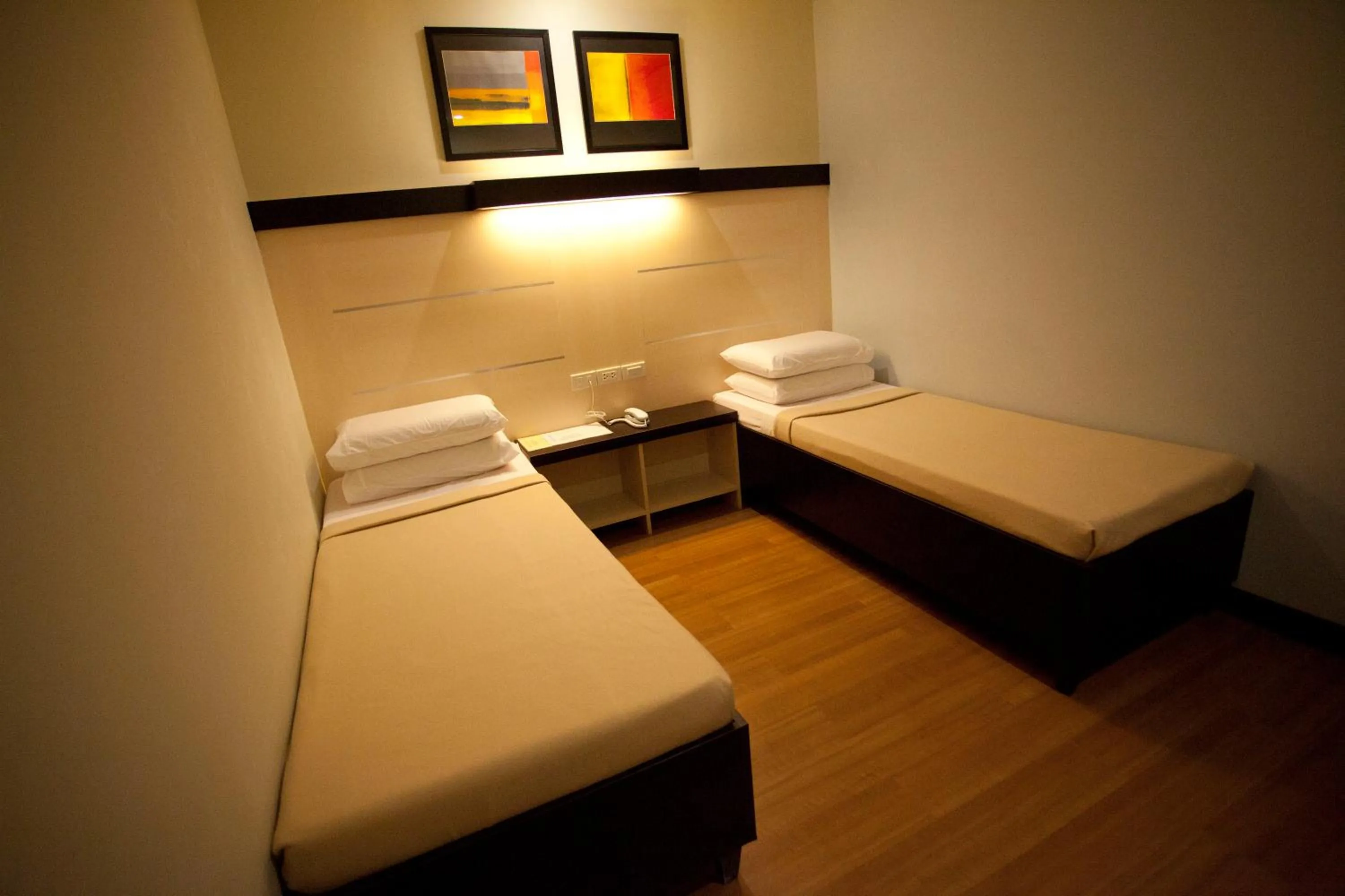 Bed in Sugbutel Family Hotel Cebu powered by Cocotel