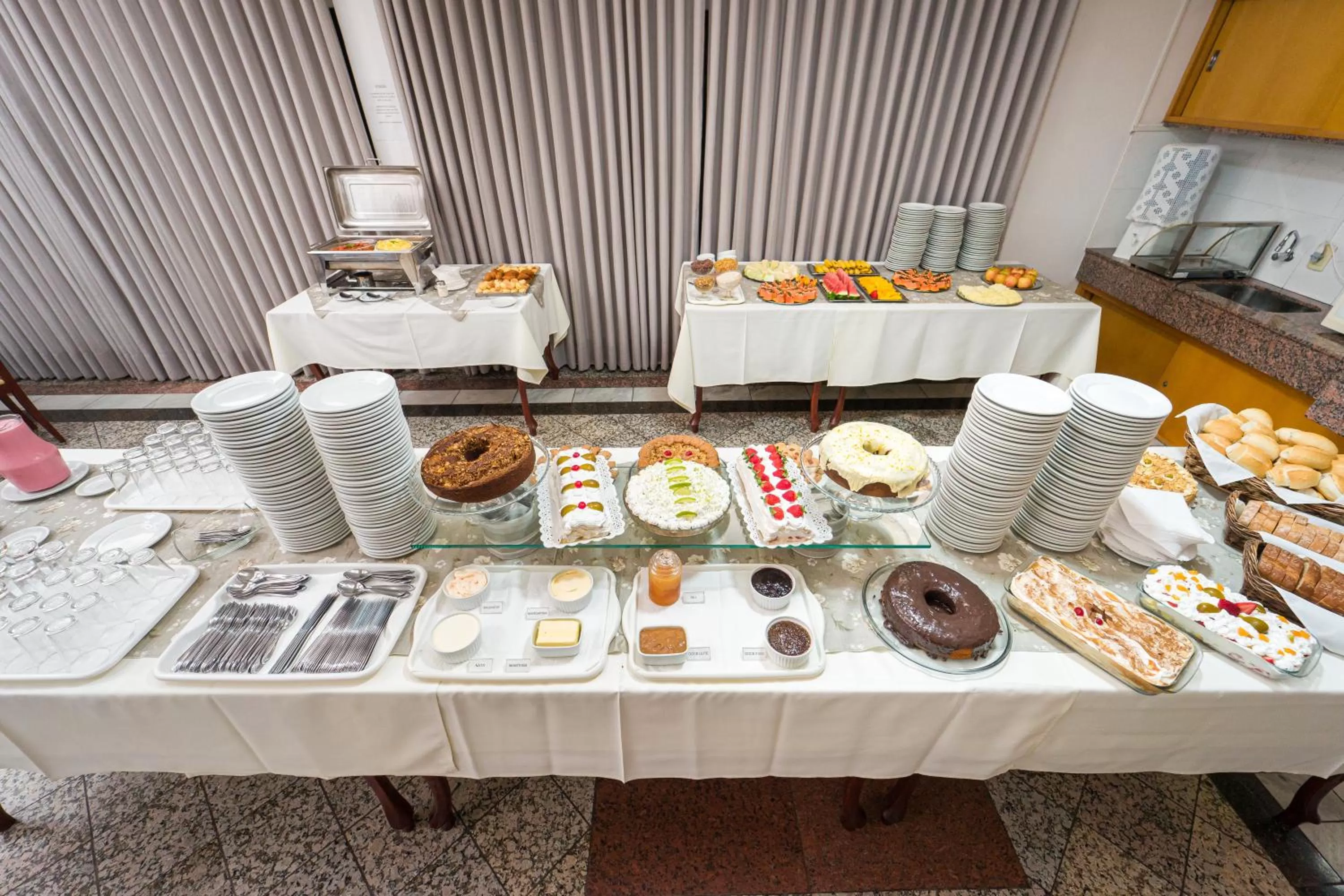 Breakfast in Condall Palace Hotel