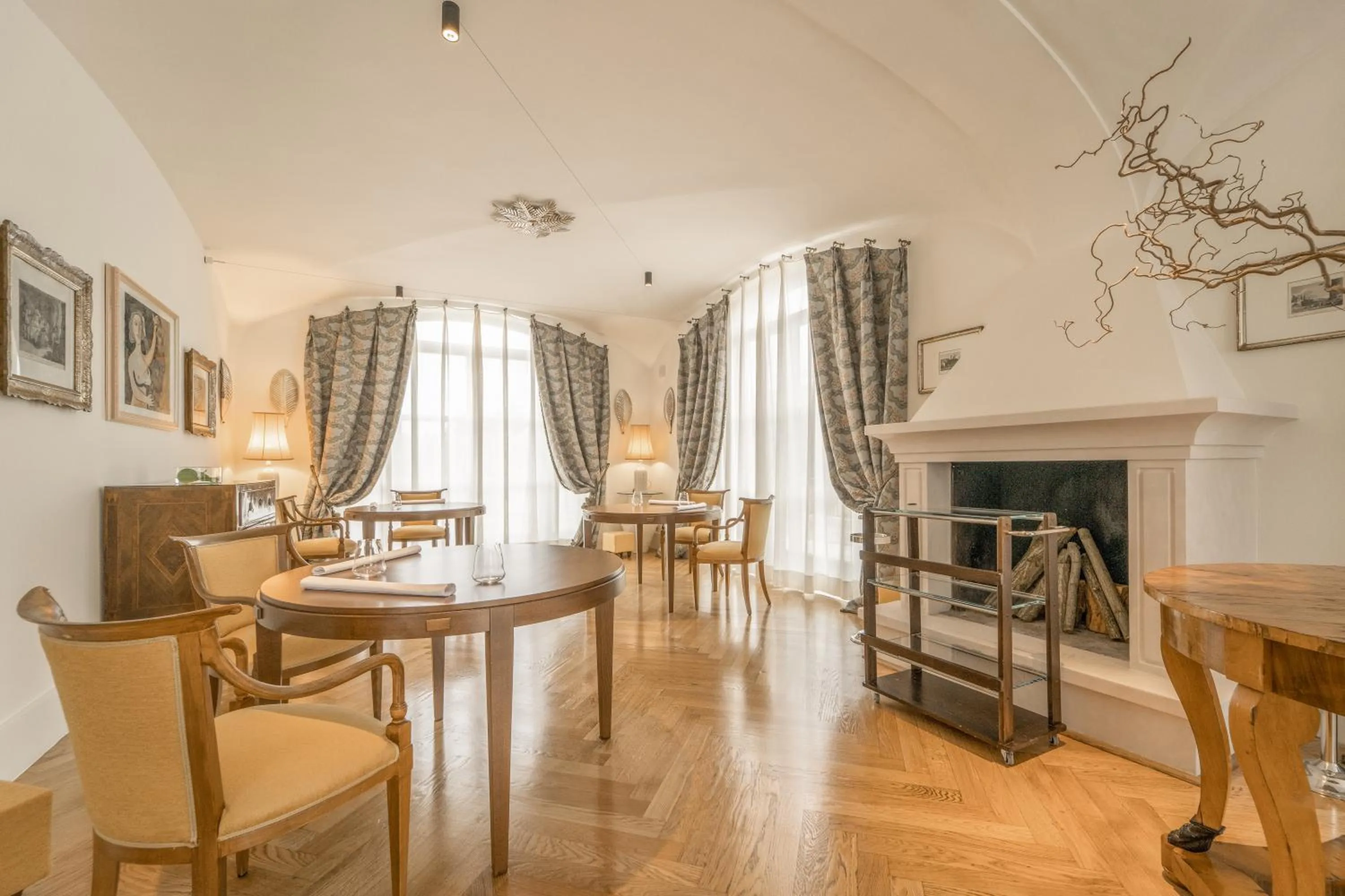 Restaurant/places to eat in Relais Villa San Martino