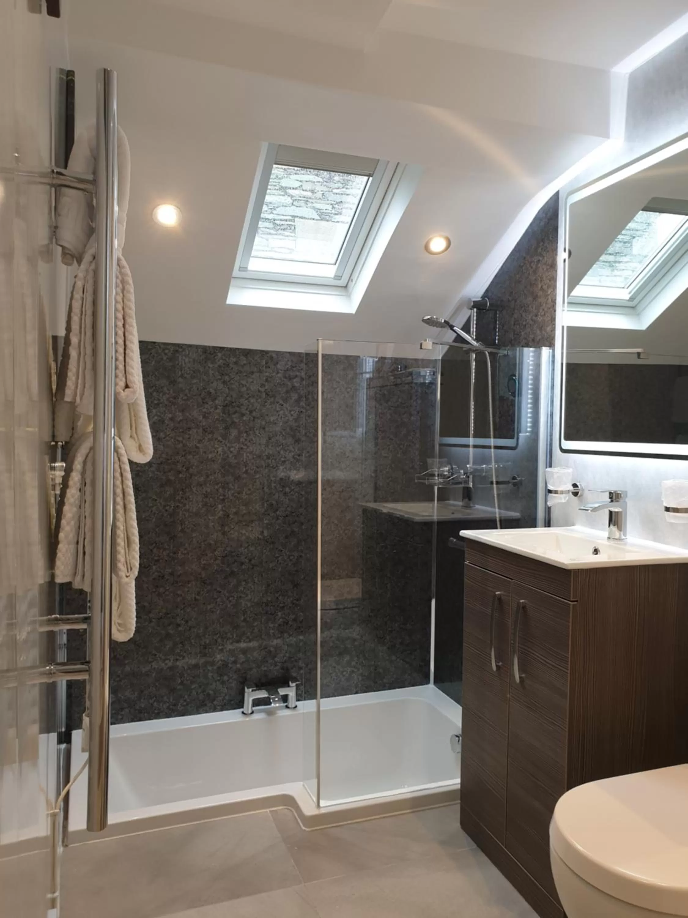 Compston House B & B