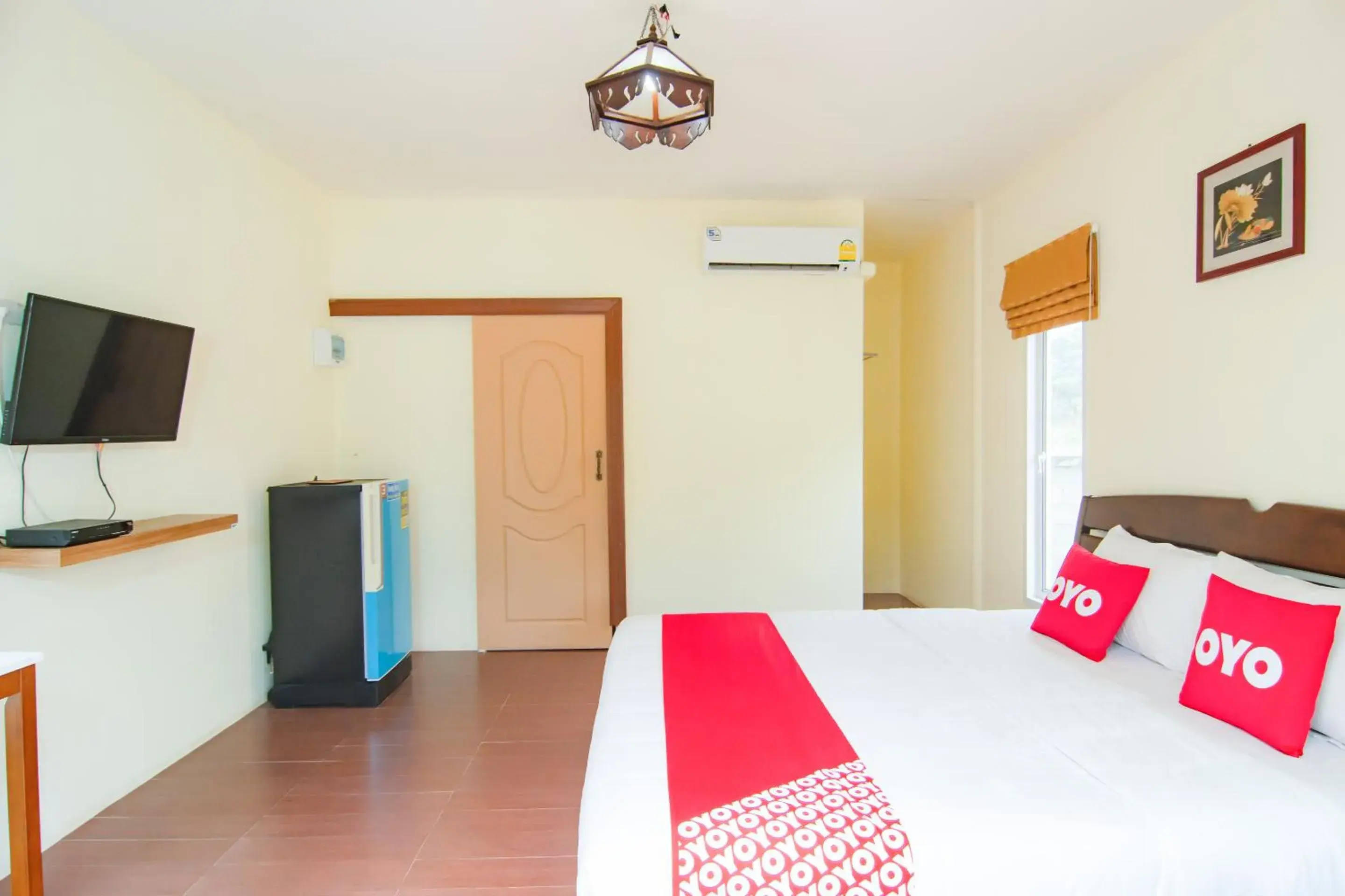 Superior Double Room in OYO 607 Nawang Resort Superior Double Room in OYO 607 Nawang Resort