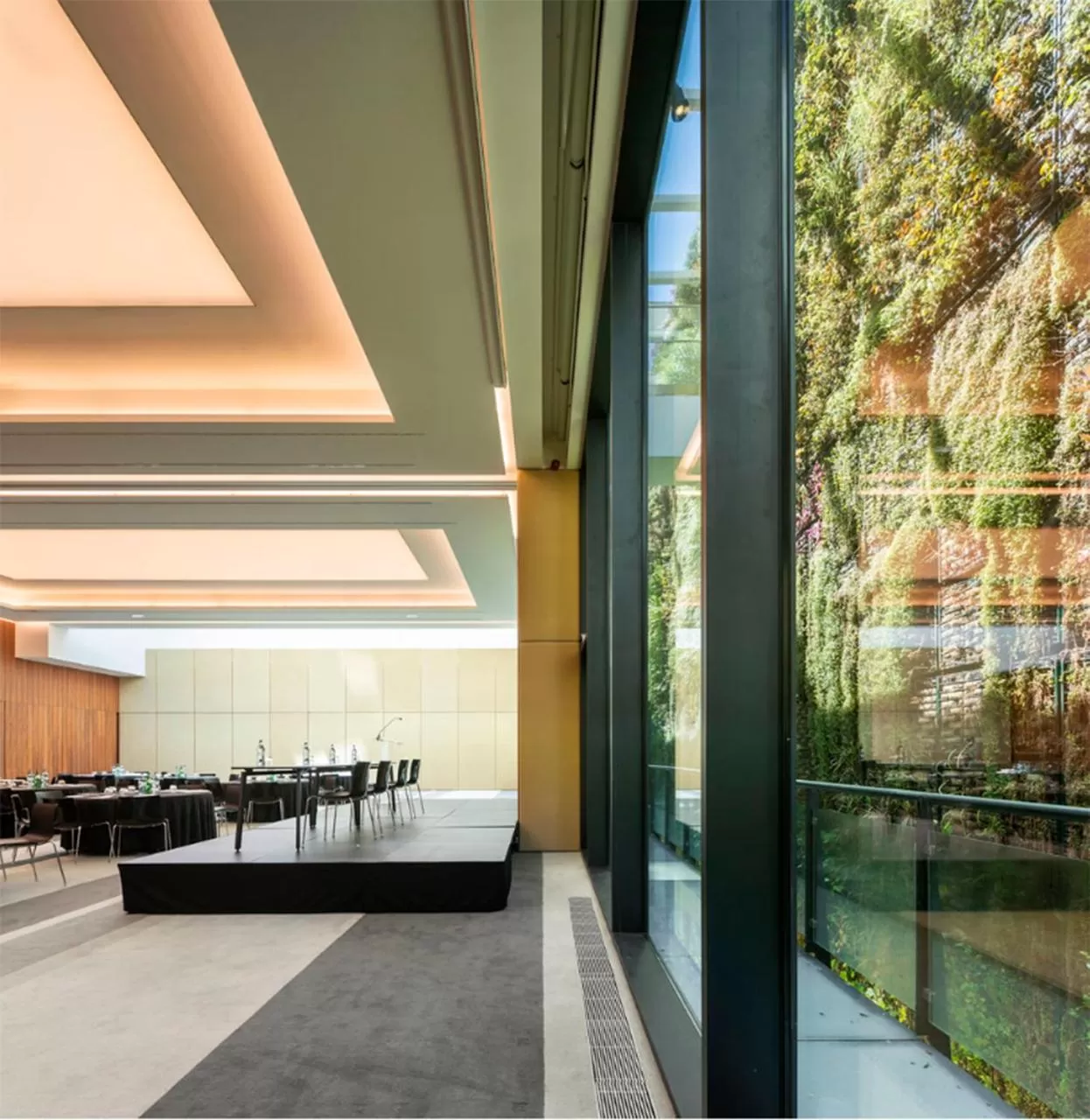 Garden in Lux Lisboa Park