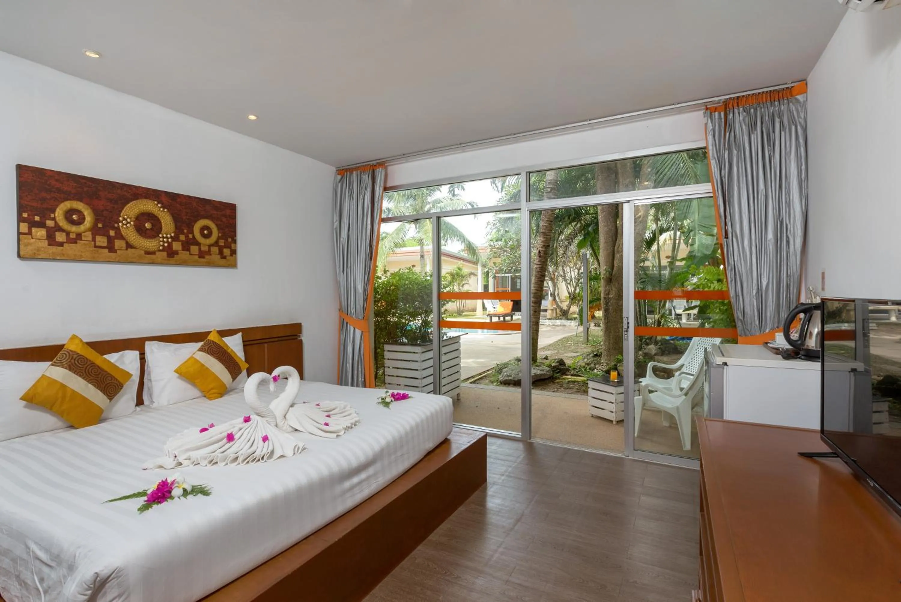 Bedroom, Bed in Phuket Sea Resort SHA Extra Plus