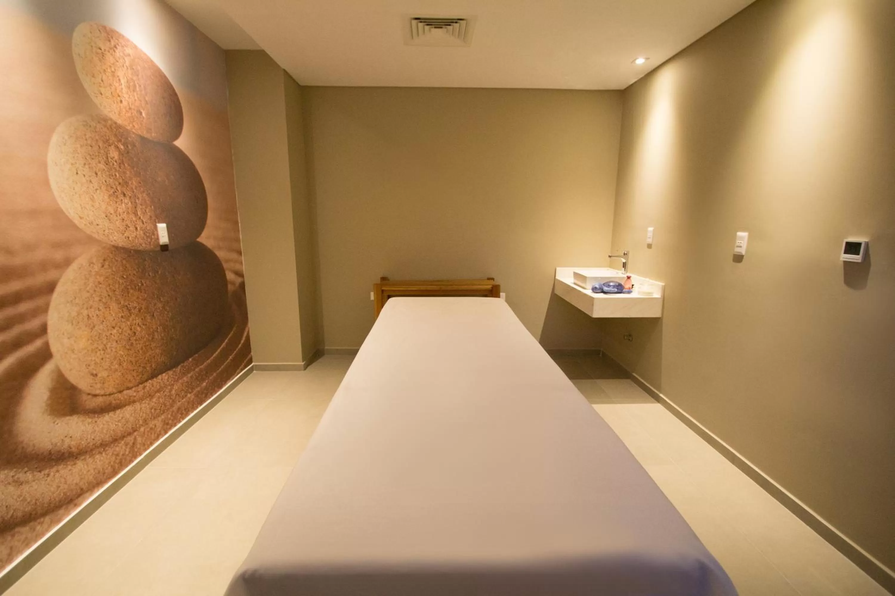 Massage in Hotel Le Pelican