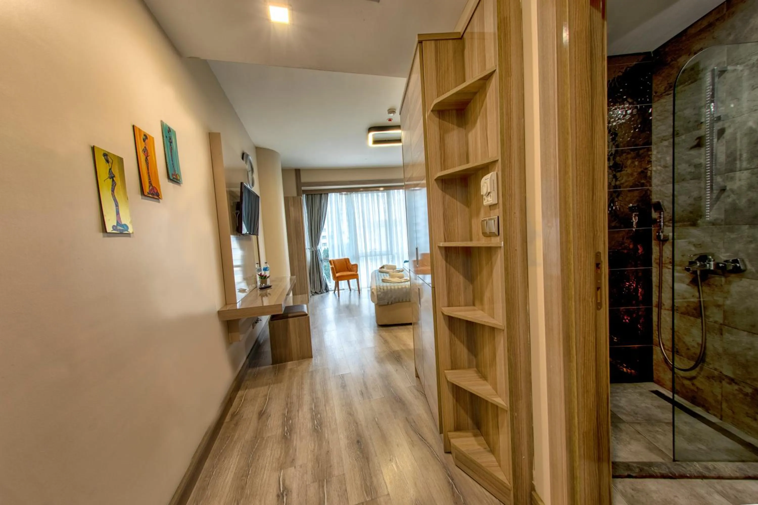 Shower in My House N5 Suites Hotel