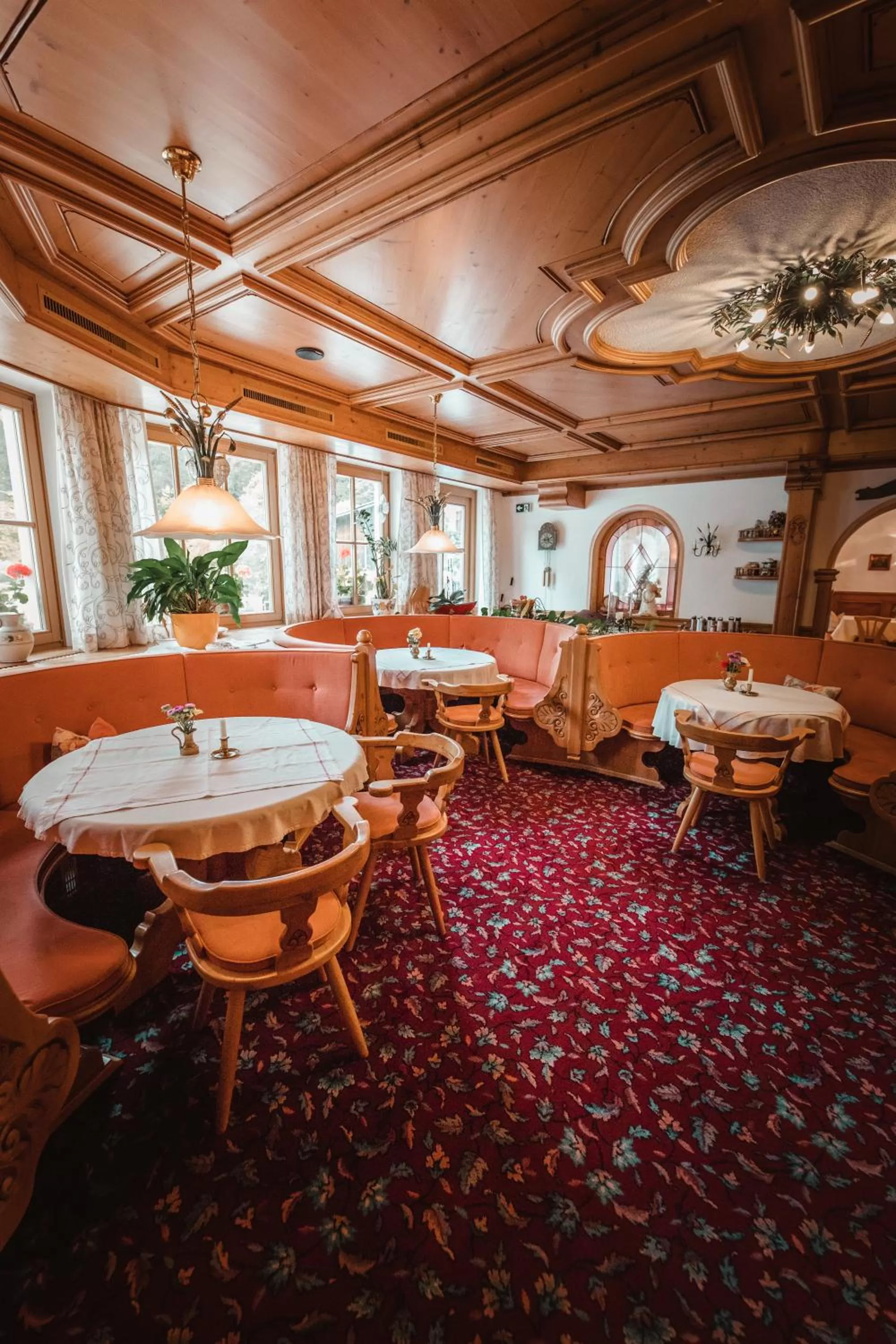 Breakfast in Dandler - Zimmer und Ferienwohnungen