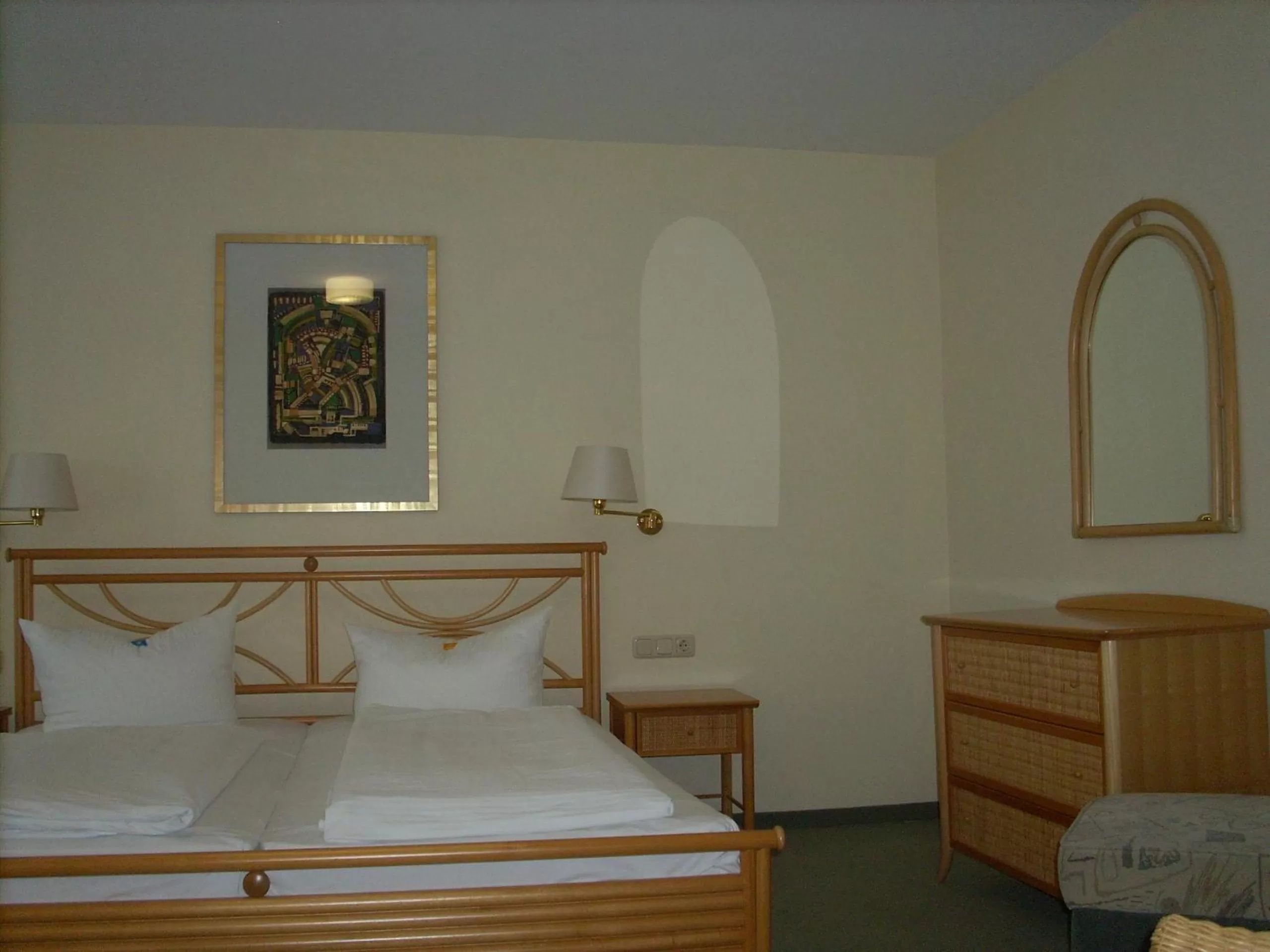 Bed in Hotel am Wariner See