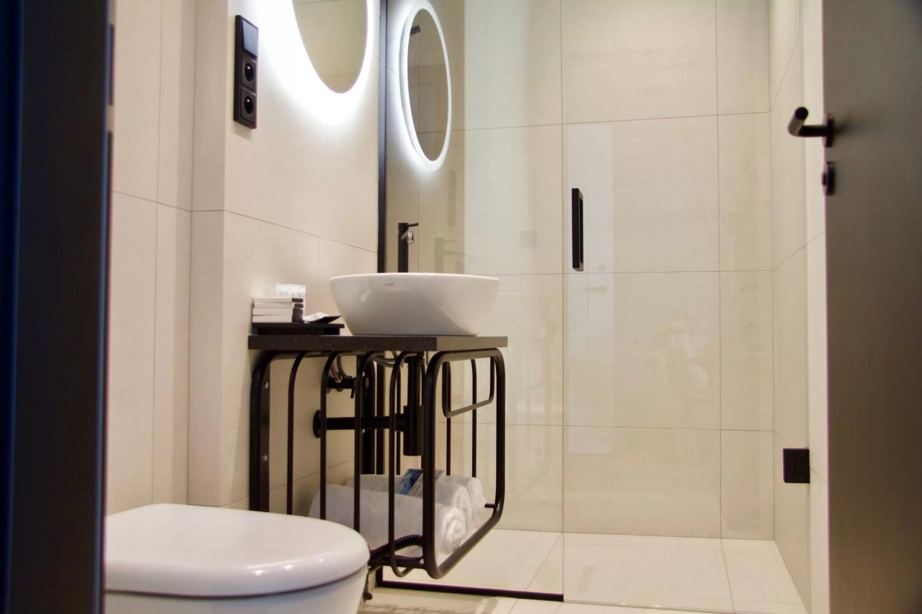 Bathroom in Chevron Hotel