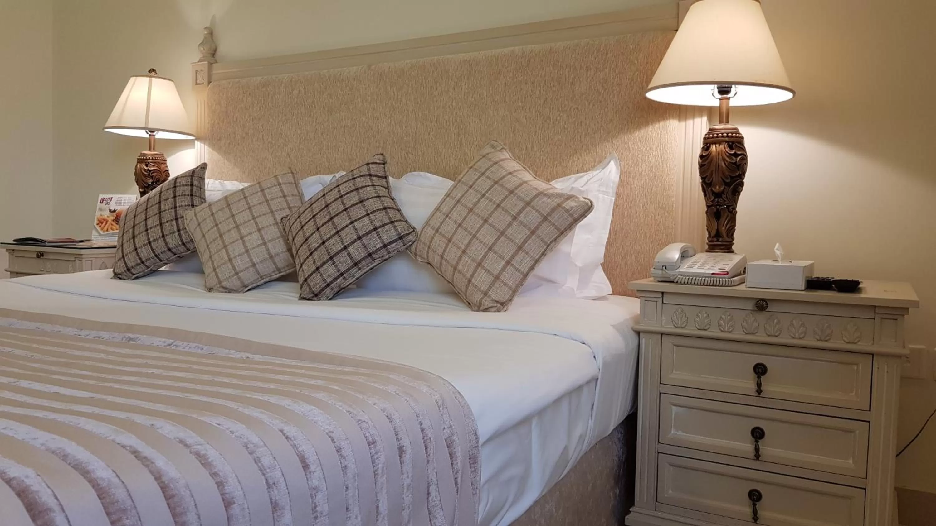 One-Bedroom Villa with King Bed - single occupancy in Al Bada Hotel and Resort