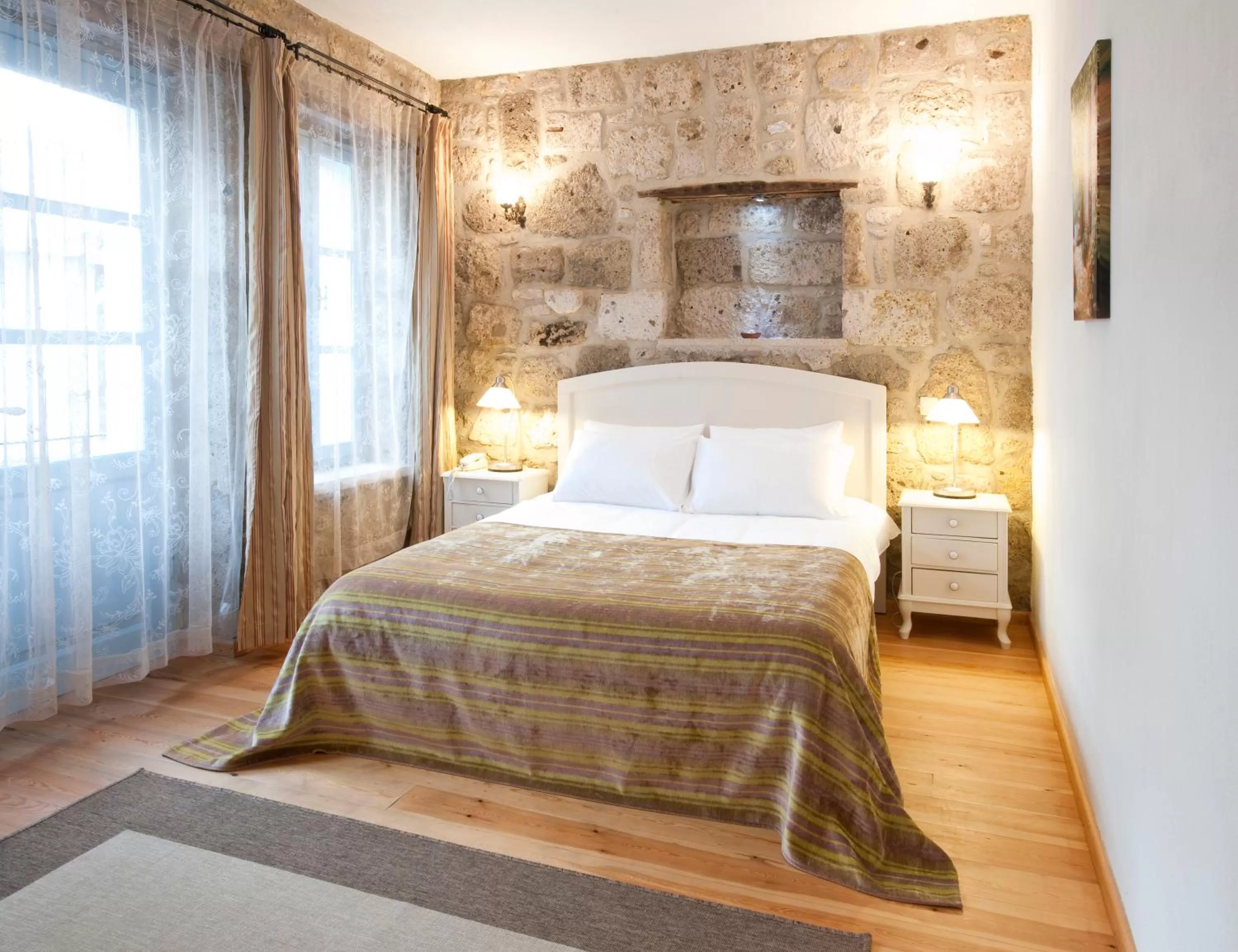 Photo of the whole room, Bed in MaSaLa Otel