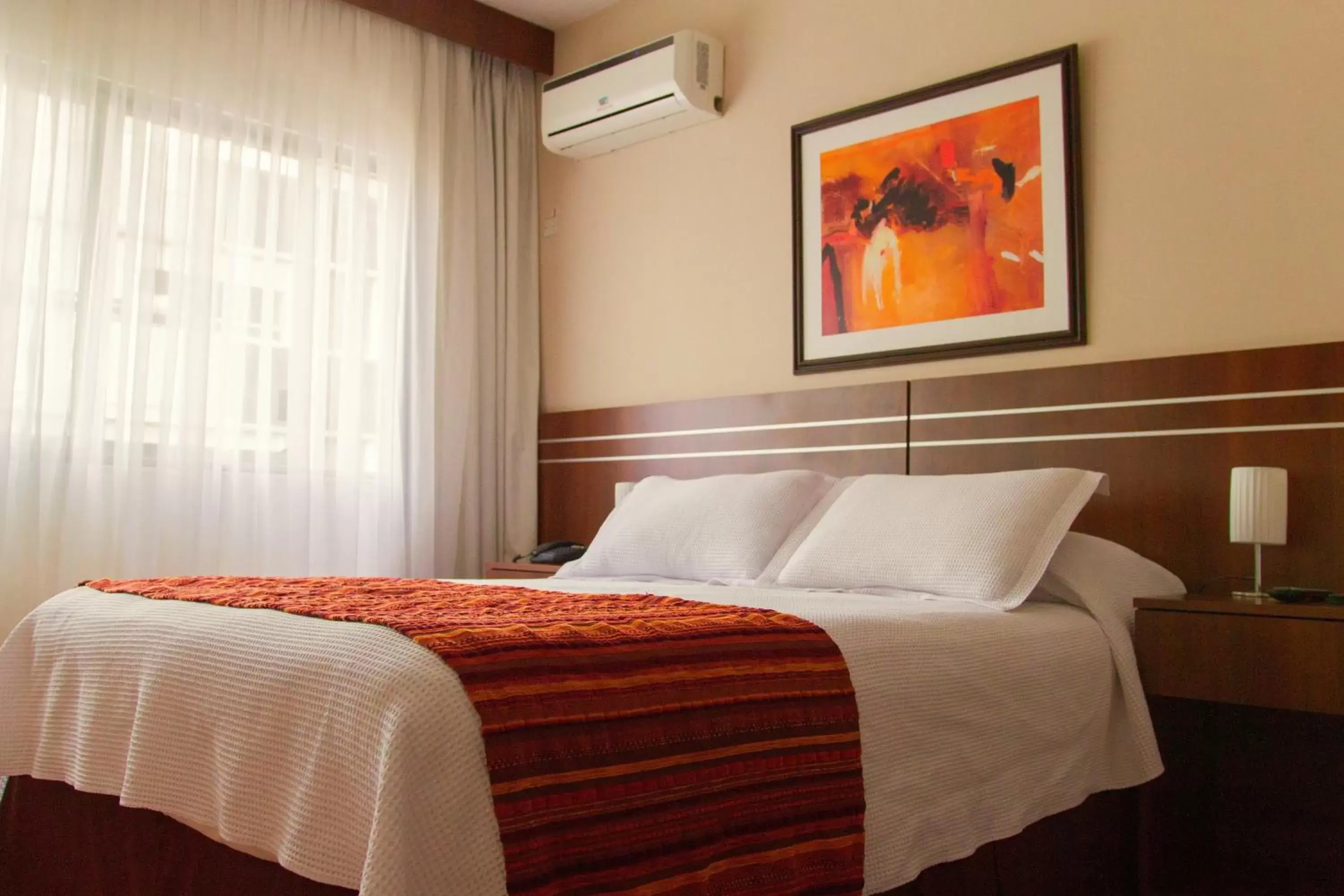 Superior Double Room in Hotel America Superior Double Room in Hotel America