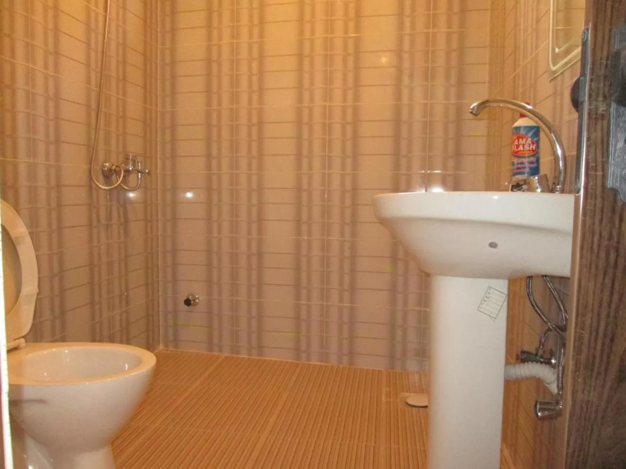 Bathroom in Luxor Old Nile Hotel