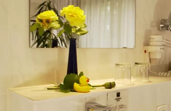 Bathroom in Andersen Hotel Birkenwerder