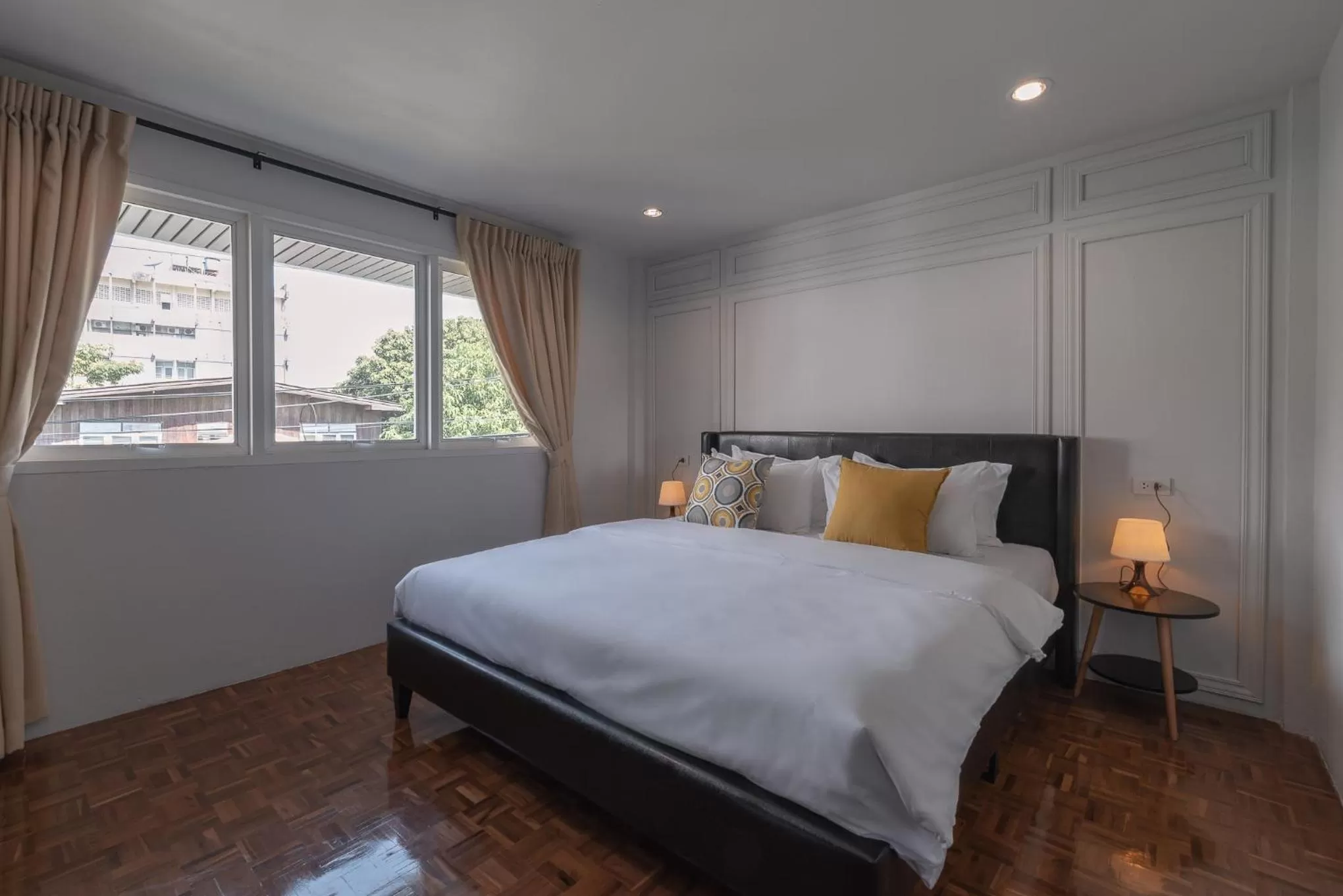 Bed in The Mellow Pillow Hotel @ Chiang Mai Gate