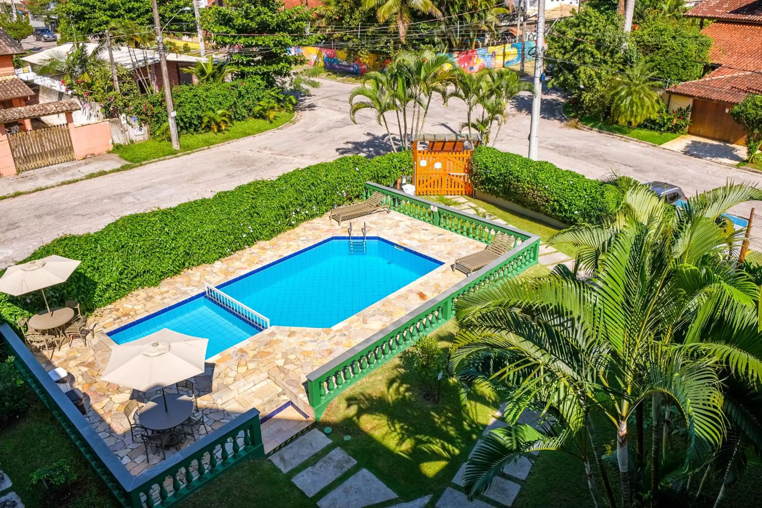 Bird's eye view, Pool View in Pousada Vivamar